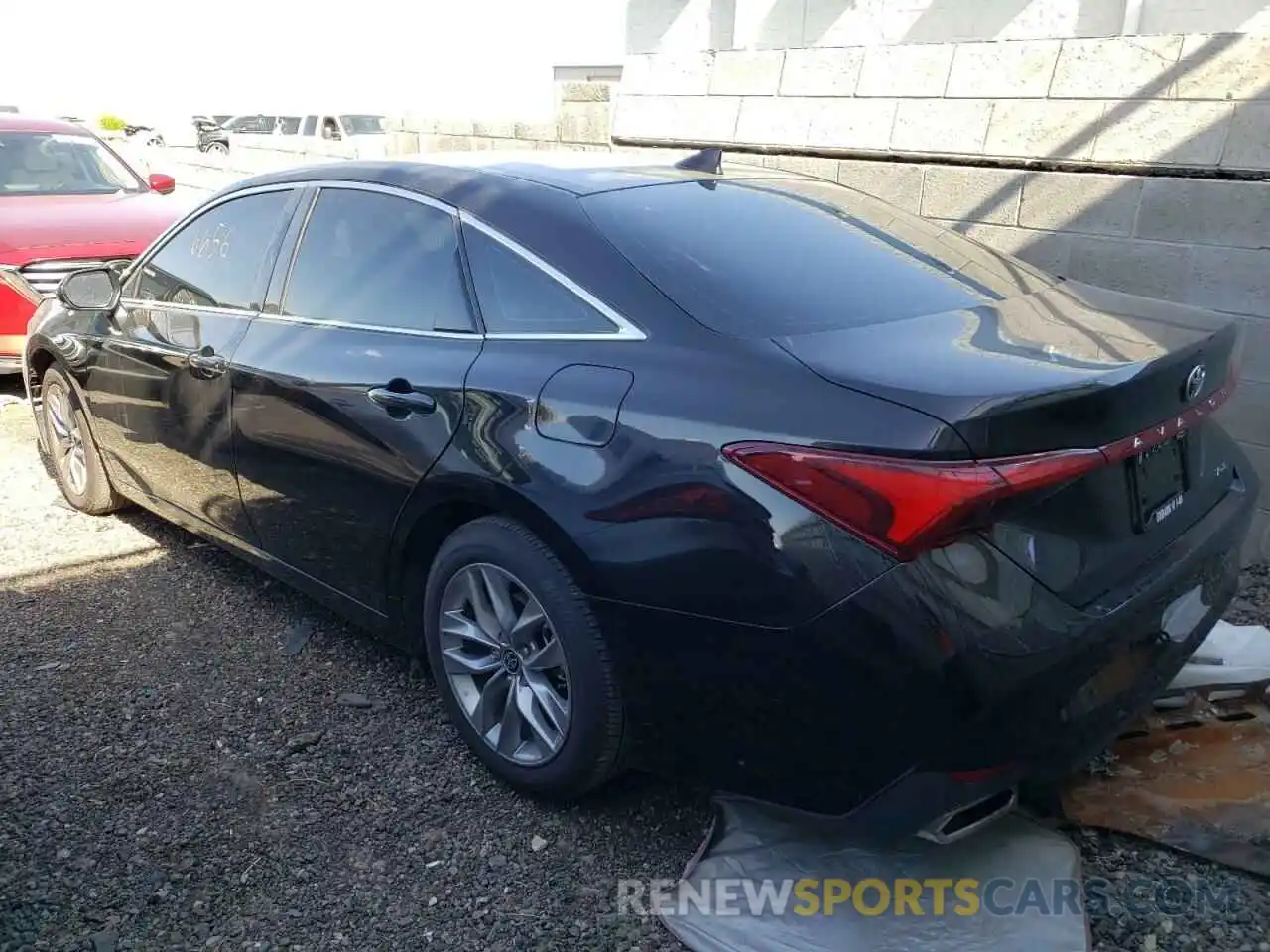 3 Photograph of a damaged car 4T1JZ1FB1NU071518 TOYOTA AVALON 2022