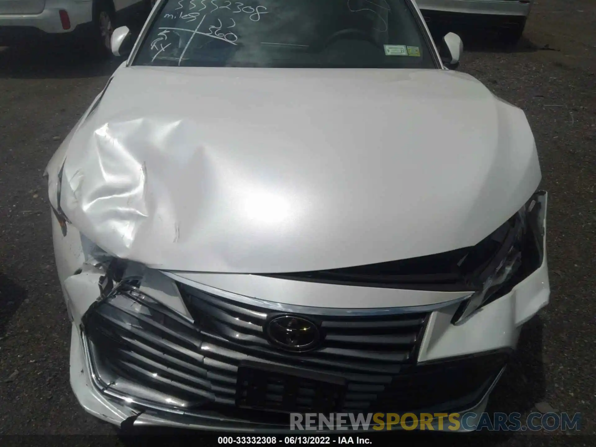 10 Photograph of a damaged car 4T1JZ1FB3NU077031 TOYOTA AVALON 2022