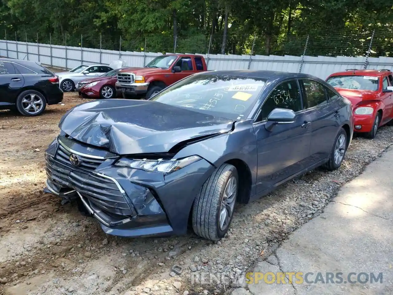 2 Photograph of a damaged car 4T1JZ1FB3NU079376 TOYOTA AVALON 2022