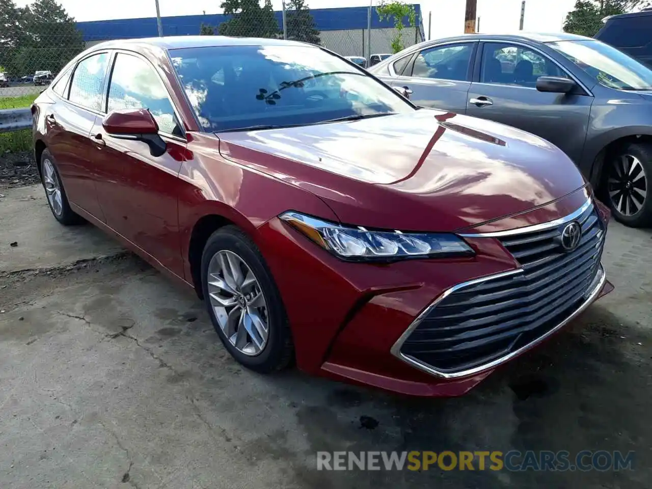 1 Photograph of a damaged car 4T1JZ1FB8NU077493 TOYOTA AVALON 2022