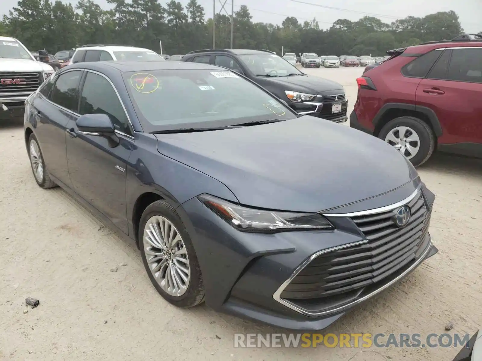 1 Photograph of a damaged car 4T1C21FB6LU017156 TOYOTA AVALON LIM 2020