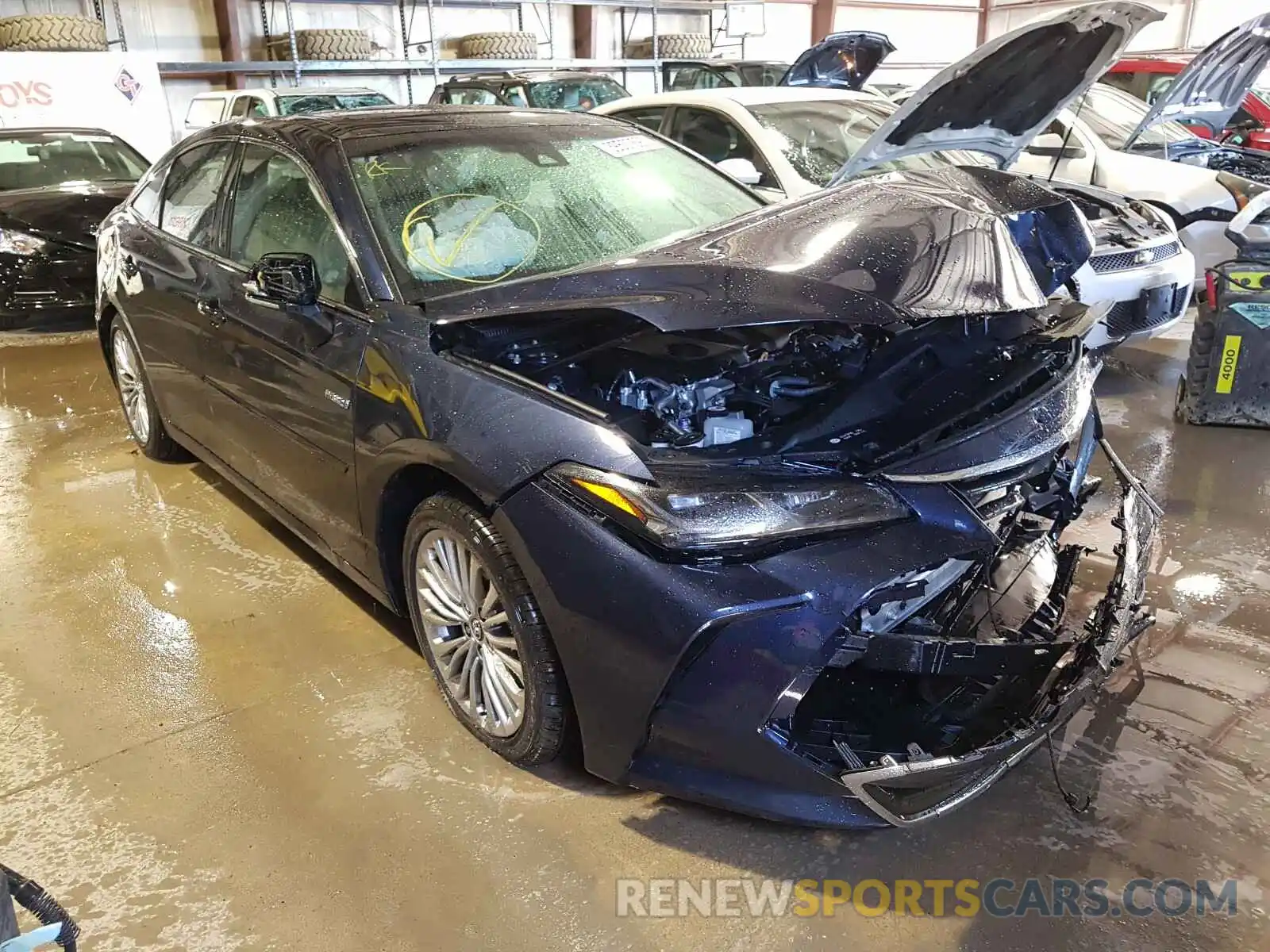 1 Photograph of a damaged car 4T1C21FB8LU014064 TOYOTA AVALON LIM 2020