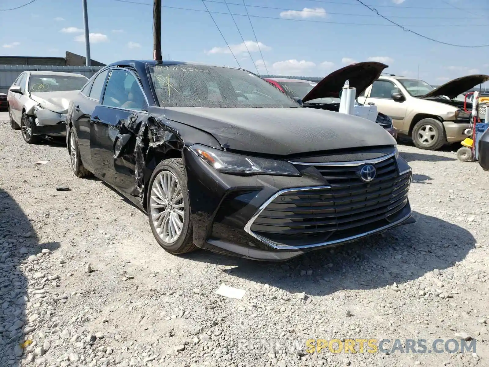 1 Photograph of a damaged car 4T1D21FB2LU016056 TOYOTA AVALON LIM 2020