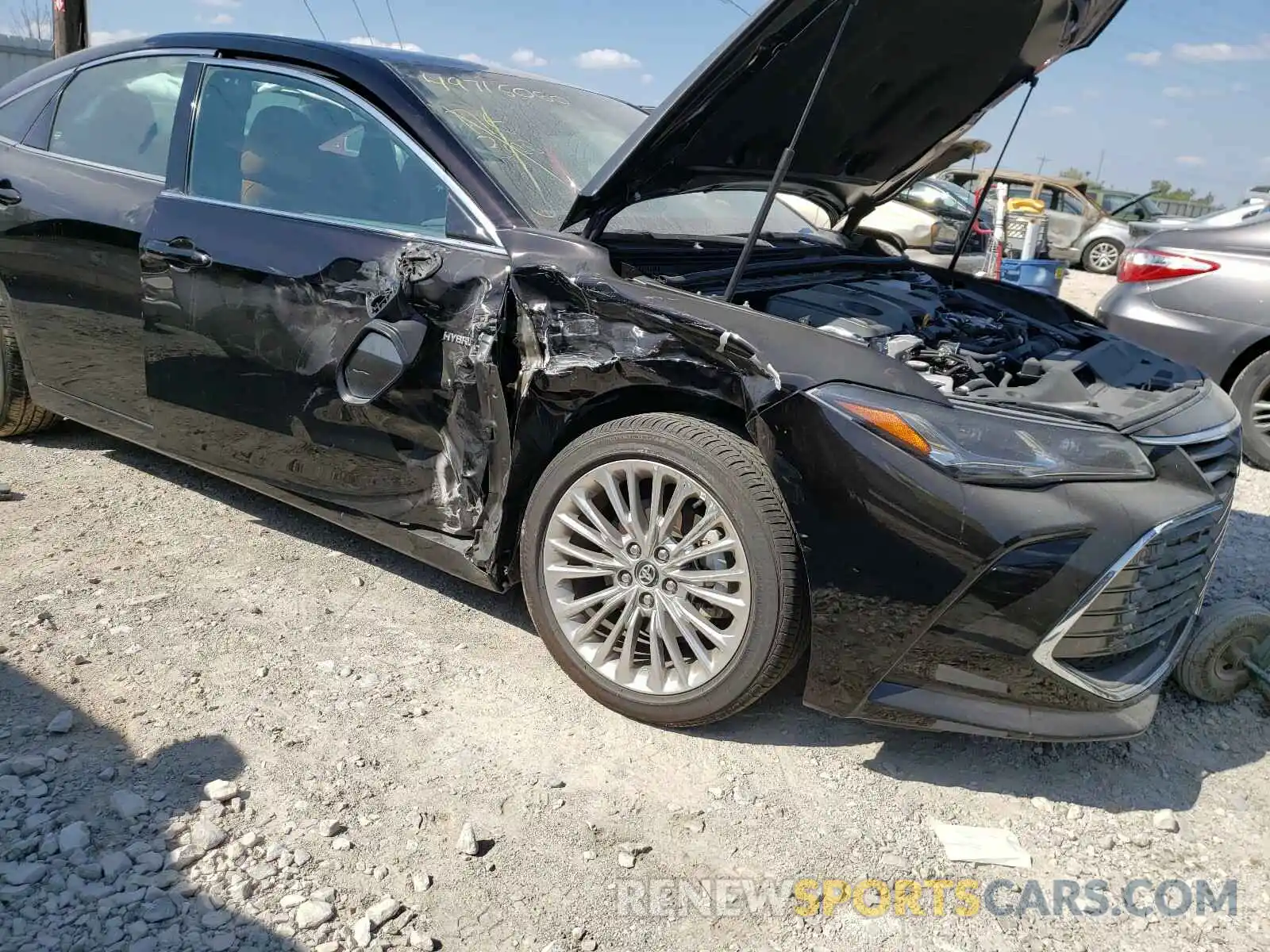 9 Photograph of a damaged car 4T1D21FB2LU016056 TOYOTA AVALON LIM 2020