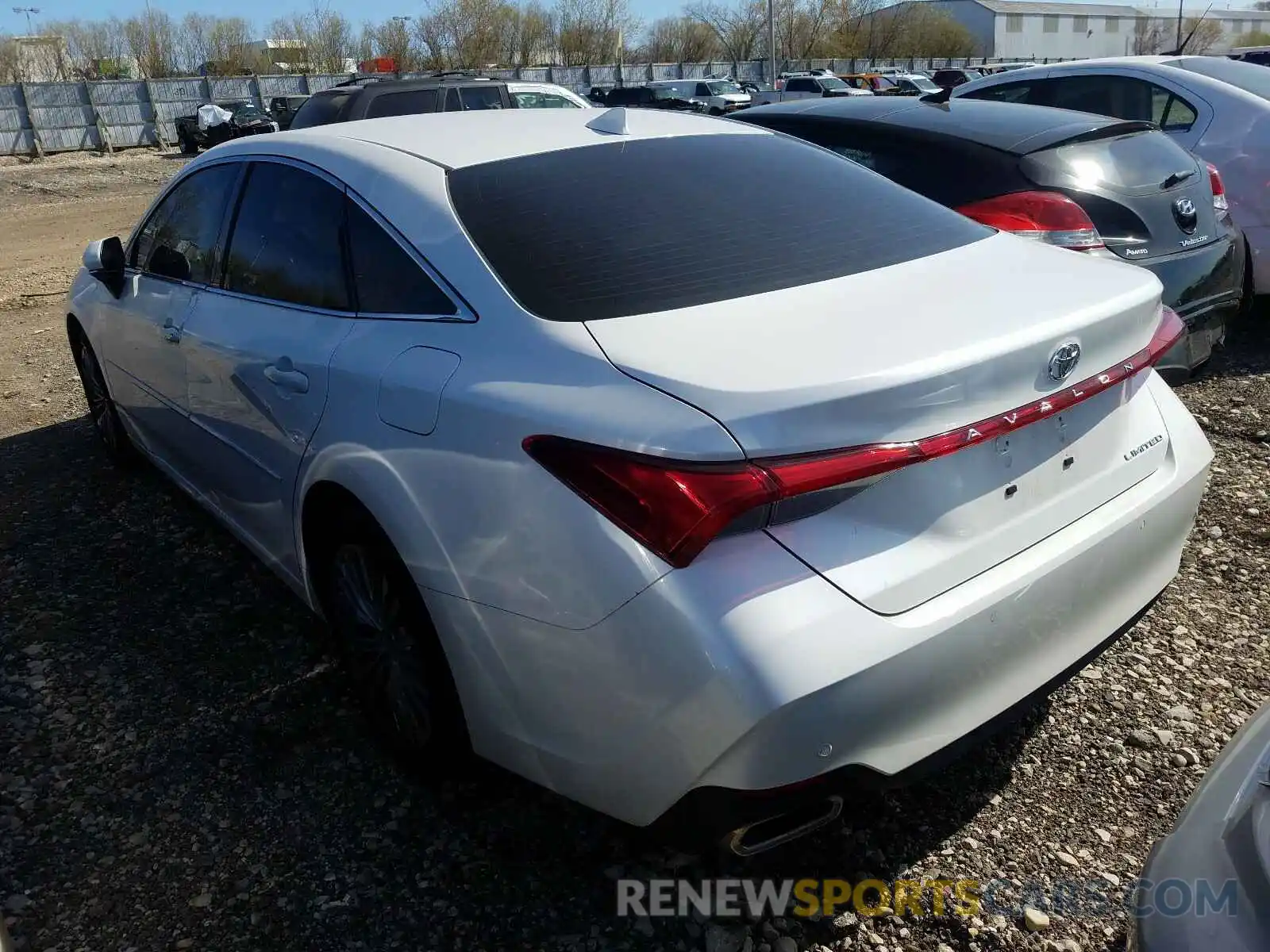 3 Photograph of a damaged car 4T1DZ1FB6LU046818 TOYOTA AVALON LIM 2020