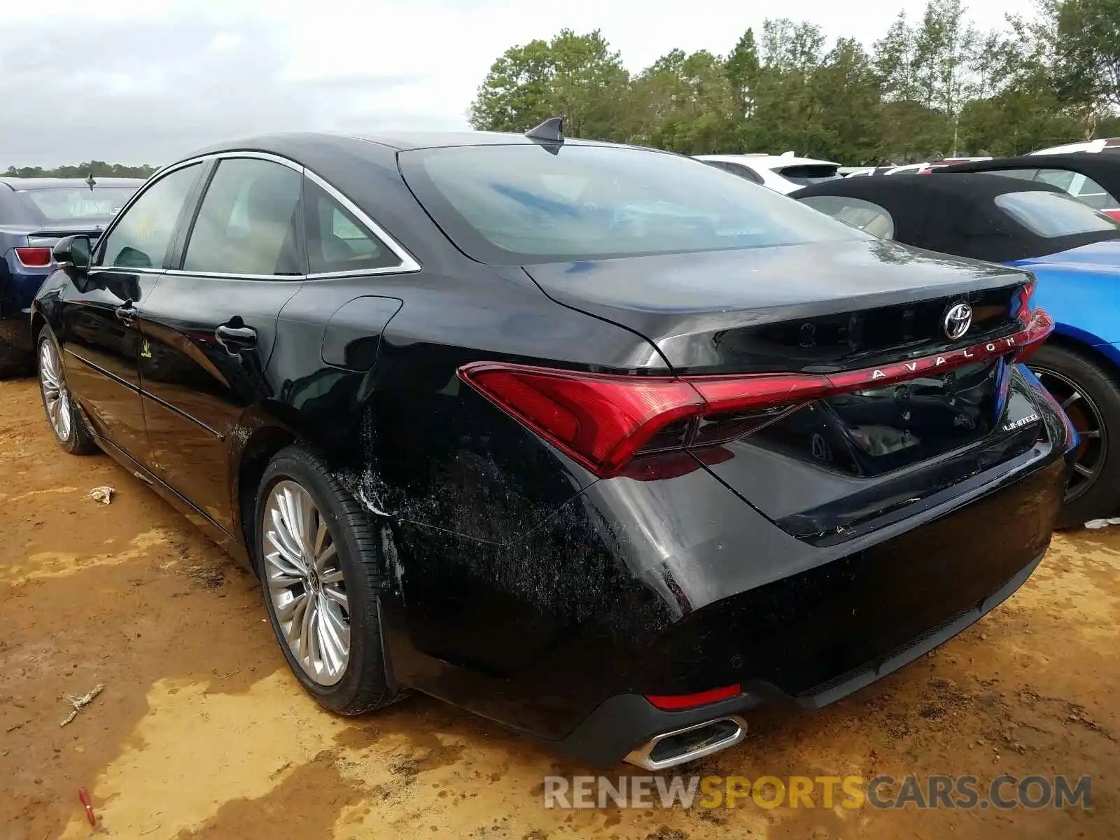 3 Photograph of a damaged car 4T1DZ1FB9LU052919 TOYOTA AVALON LIM 2020