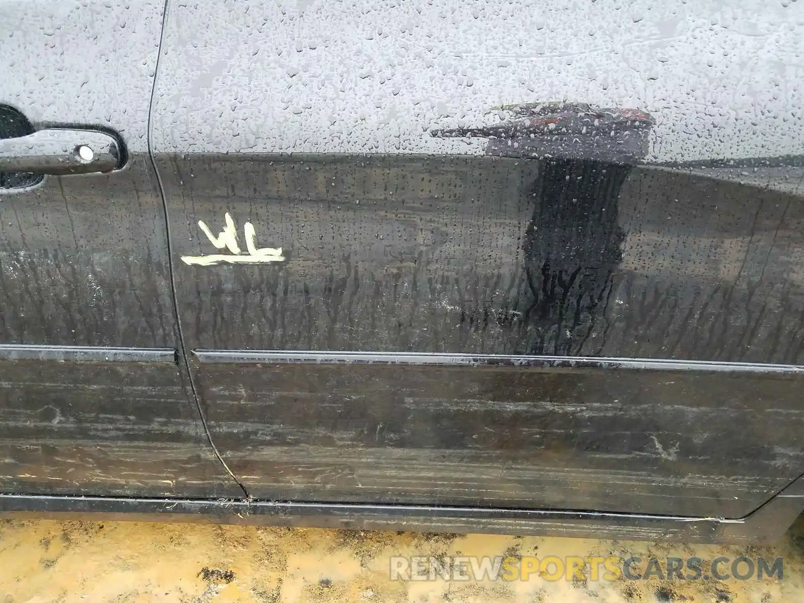 9 Photograph of a damaged car 4T1DZ1FB9LU052919 TOYOTA AVALON LIM 2020