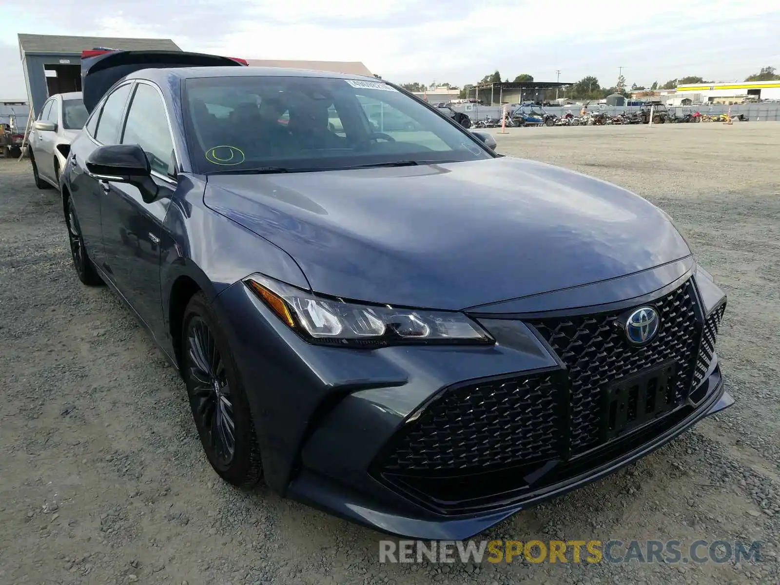 1 Photograph of a damaged car 4T1E21FB2LU014795 TOYOTA AVALON XSE 2020