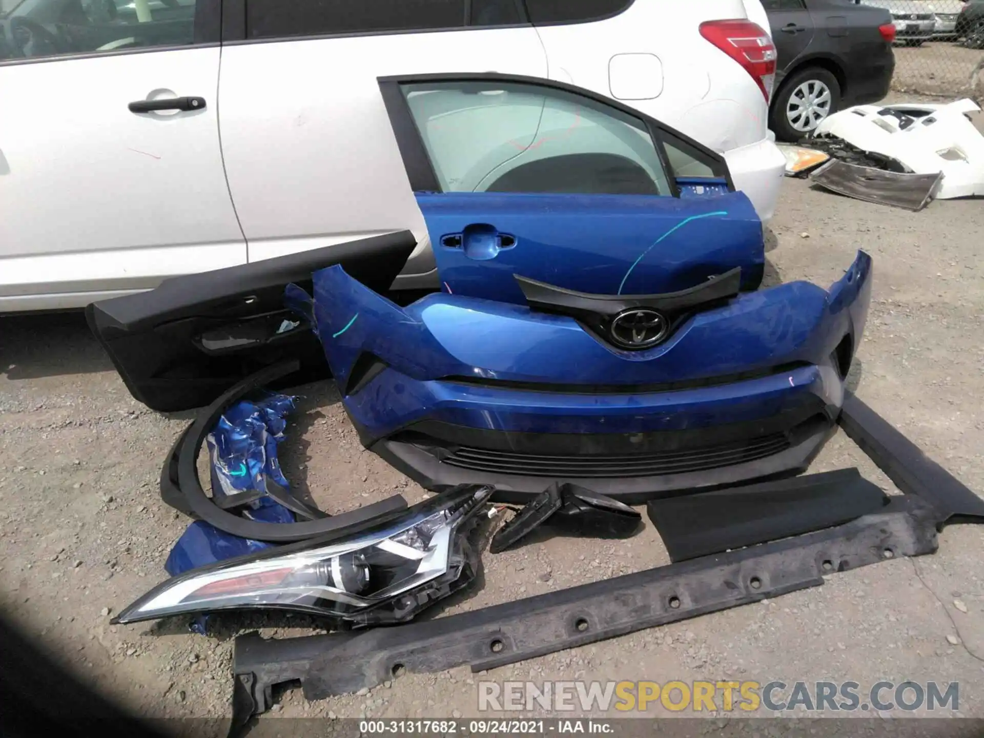 12 Photograph of a damaged car JTNKHMBX0K1015139 TOYOTA C-HR 2019