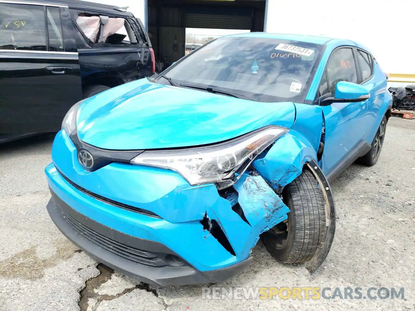 2 Фотография поврежденного автомобиля JTNKHMBX0K1016470 TOYOTA C-HR 2019