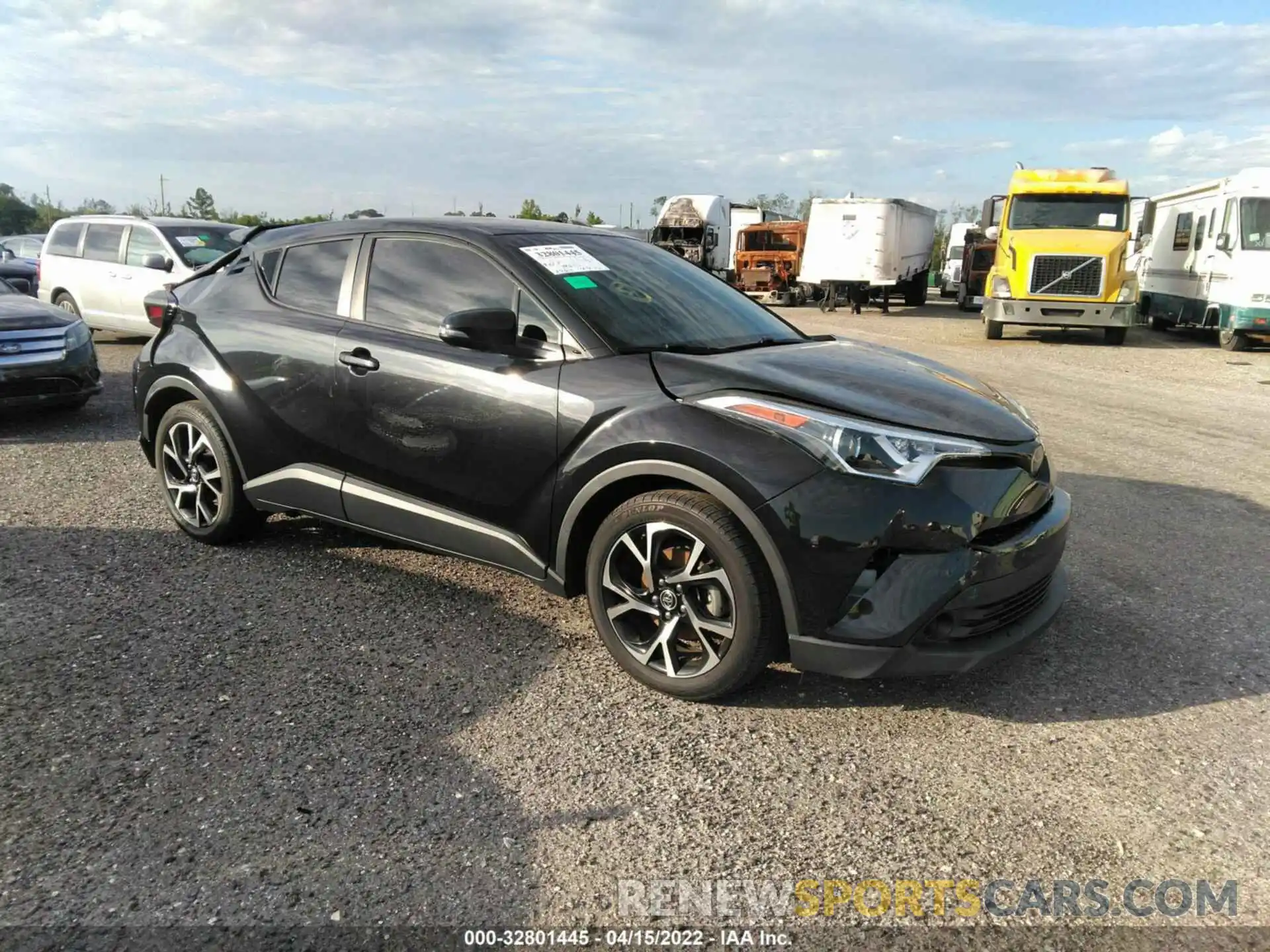 1 Фотография поврежденного автомобиля JTNKHMBX0K1022074 TOYOTA C-HR 2019