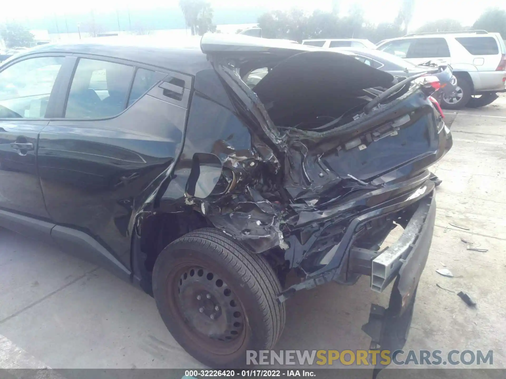 6 Photograph of a damaged car JTNKHMBX0K1028036 TOYOTA C-HR 2019