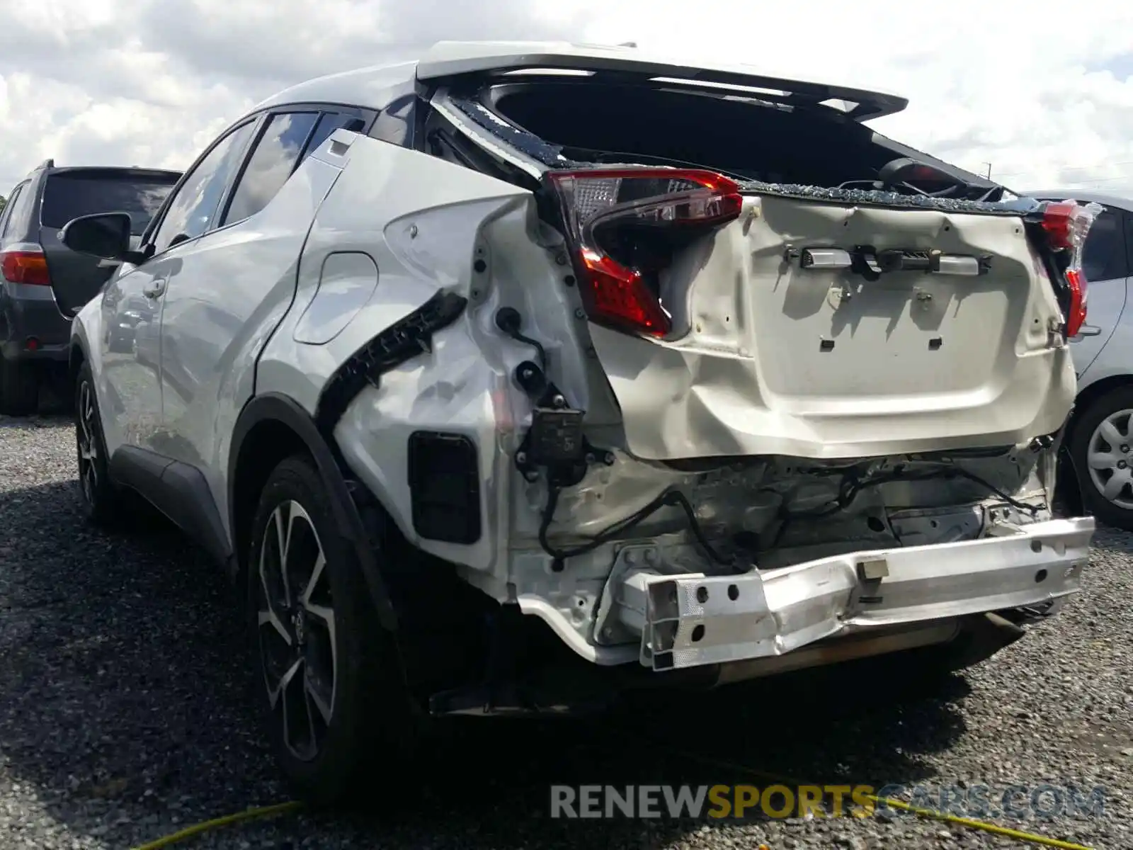 3 Photograph of a damaged car JTNKHMBX0K1033415 TOYOTA C-HR 2019