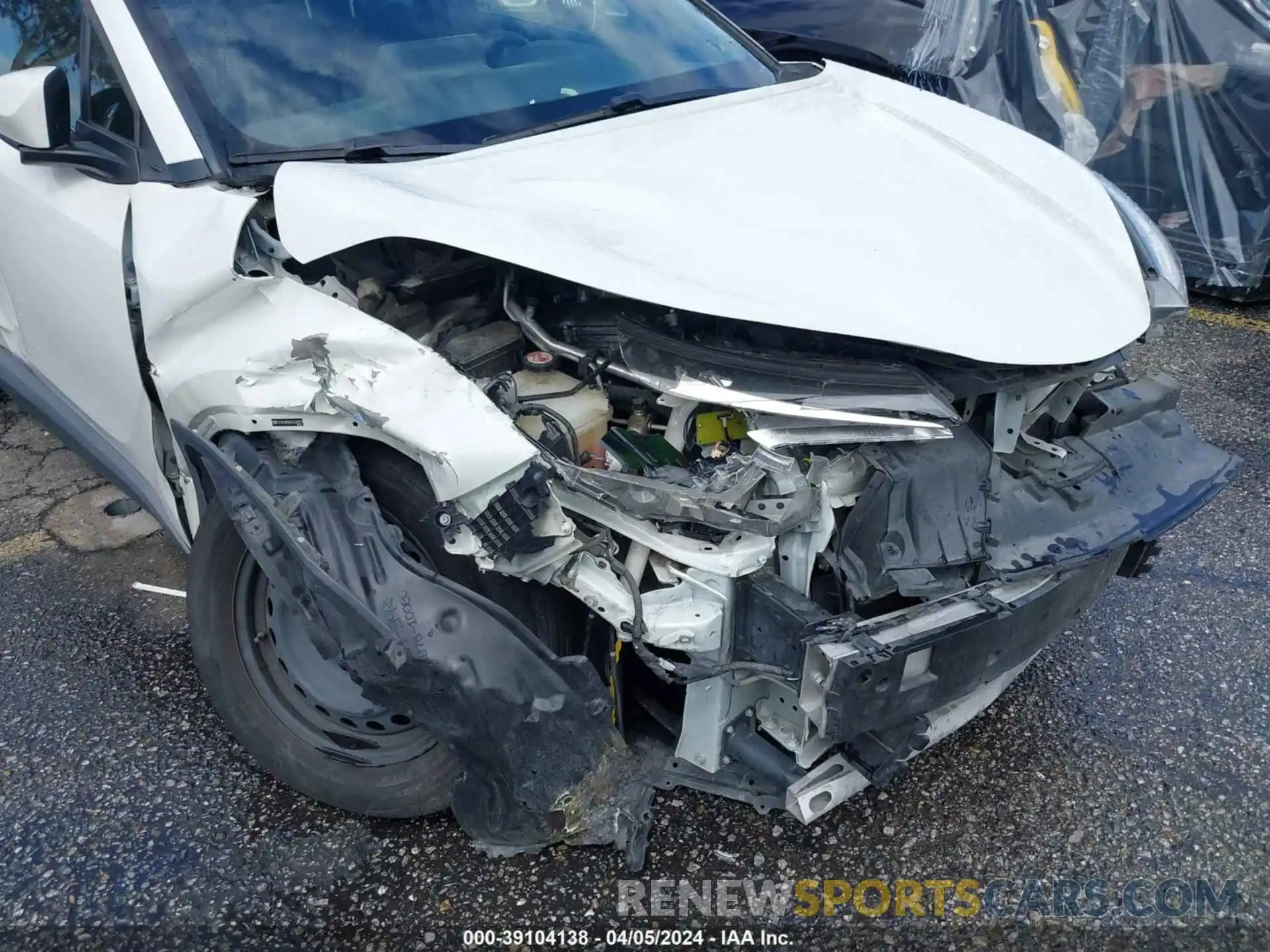 6 Photograph of a damaged car JTNKHMBX0K1040929 TOYOTA C-HR 2019