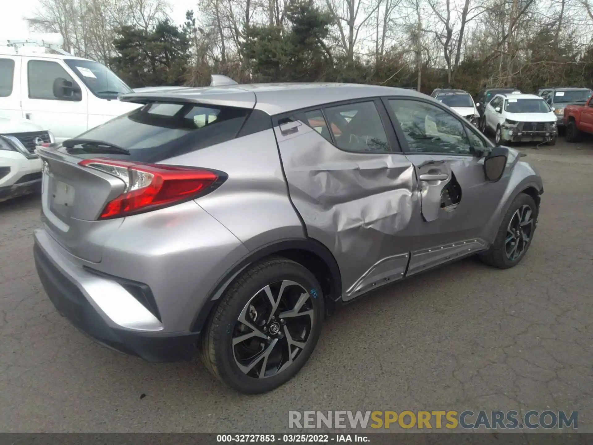 4 Photograph of a damaged car JTNKHMBX0K1041594 TOYOTA C-HR 2019