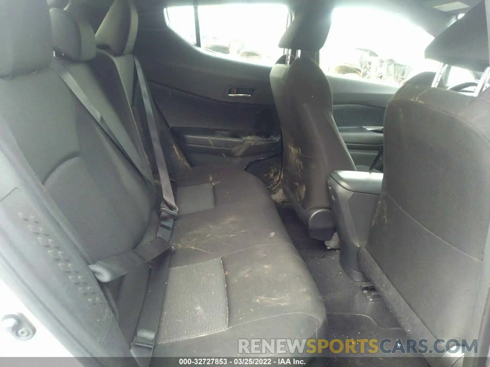 8 Photograph of a damaged car JTNKHMBX0K1041594 TOYOTA C-HR 2019