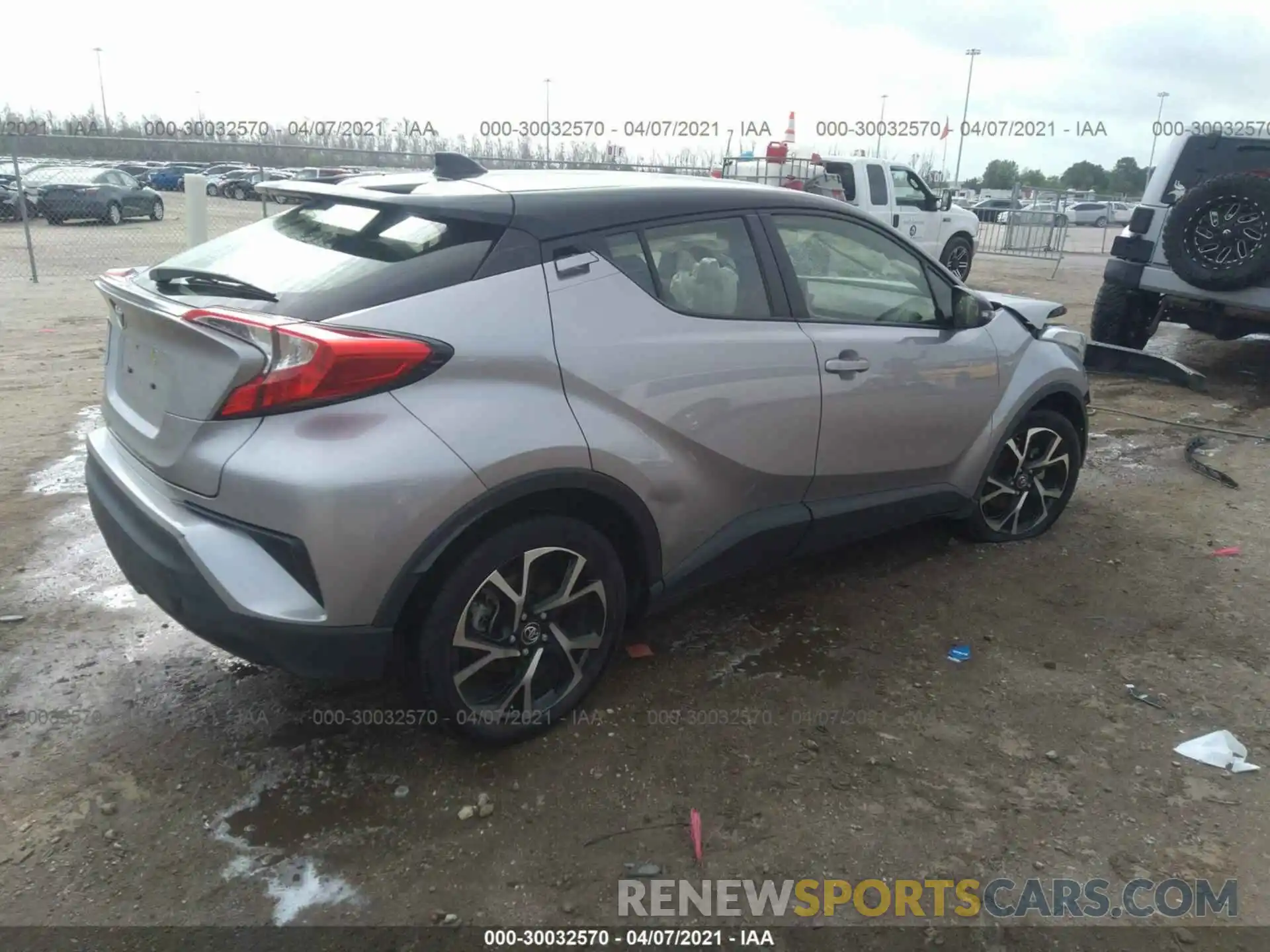 4 Photograph of a damaged car JTNKHMBX0K1042390 TOYOTA C-HR 2019