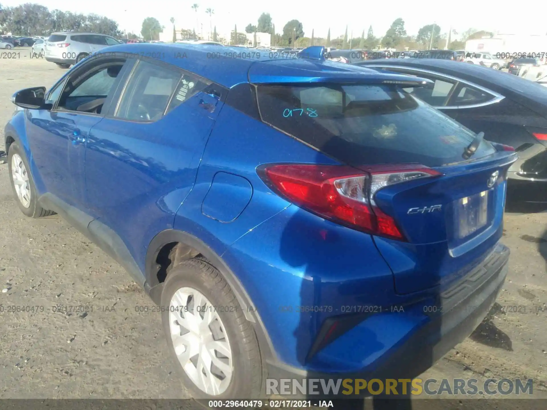 3 Photograph of a damaged car JTNKHMBX0K1042583 TOYOTA C-HR 2019