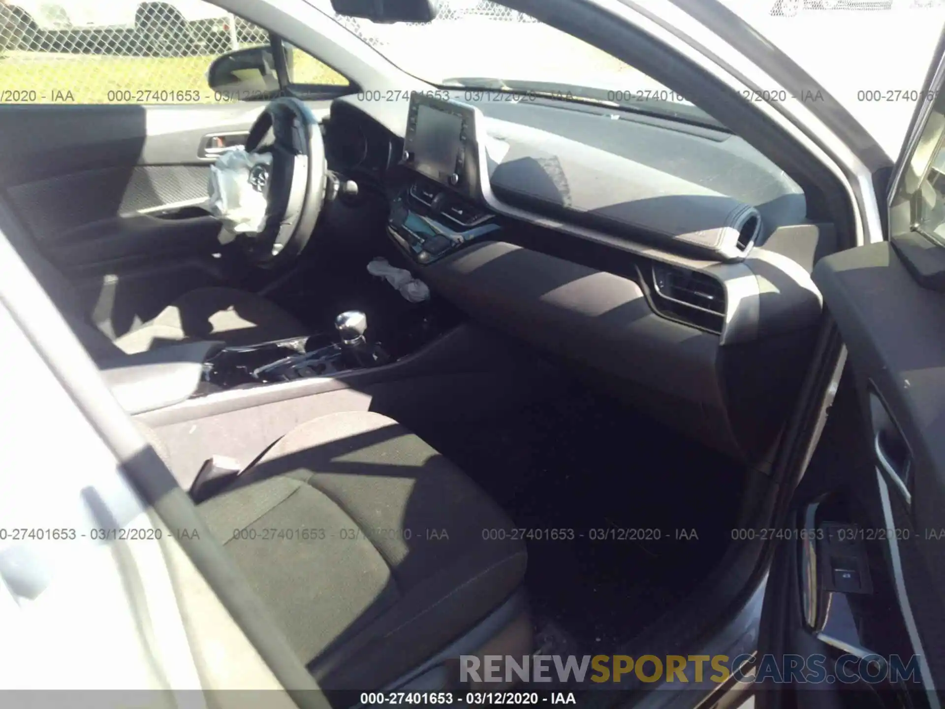 5 Photograph of a damaged car JTNKHMBX0K1051168 TOYOTA C-HR 2019