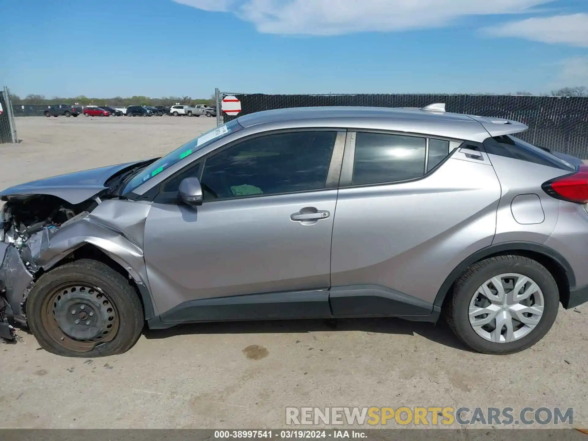 14 Photograph of a damaged car JTNKHMBX0K1056645 TOYOTA C-HR 2019