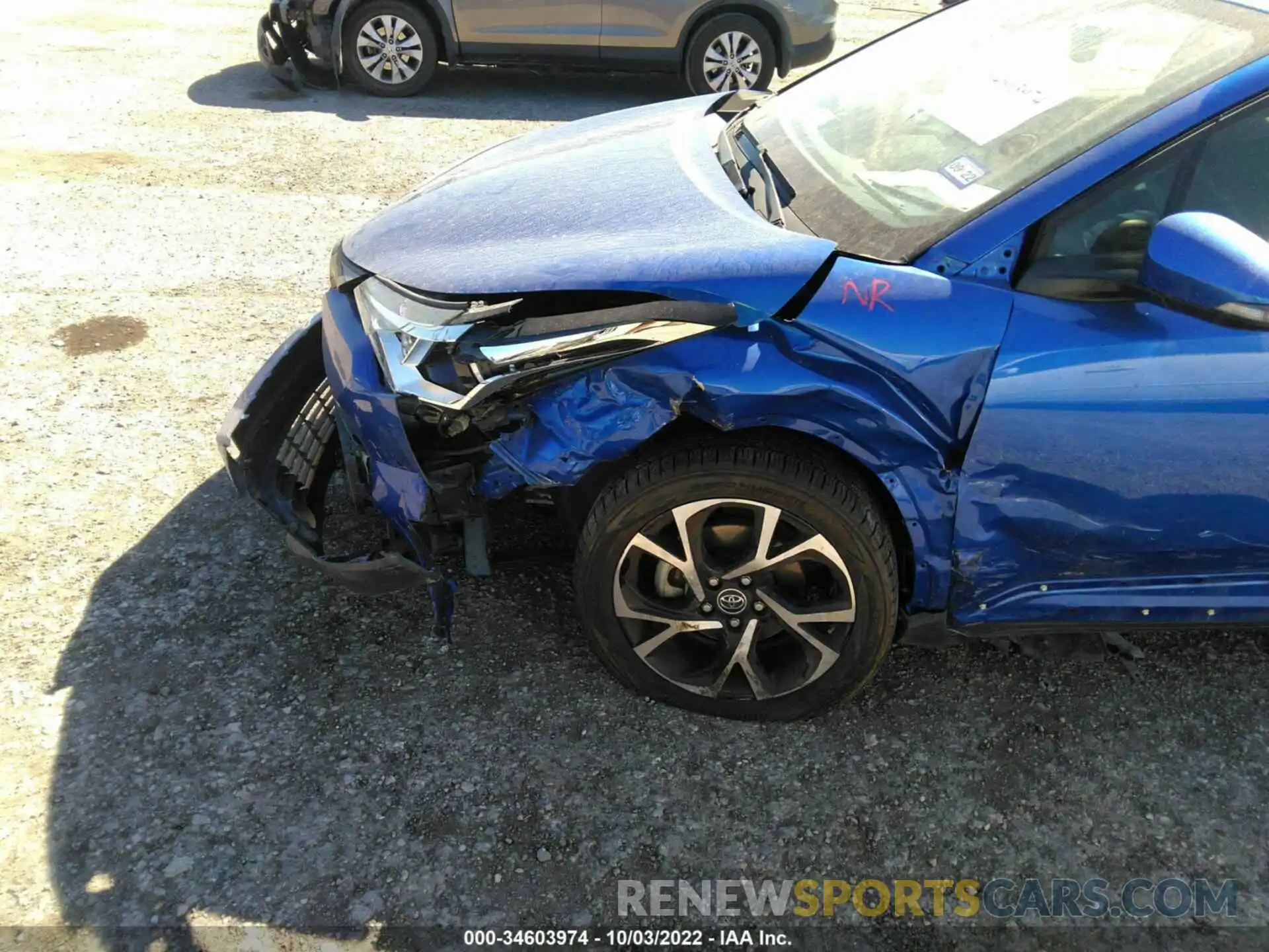 12 Photograph of a damaged car JTNKHMBX0K1059254 TOYOTA C-HR 2019