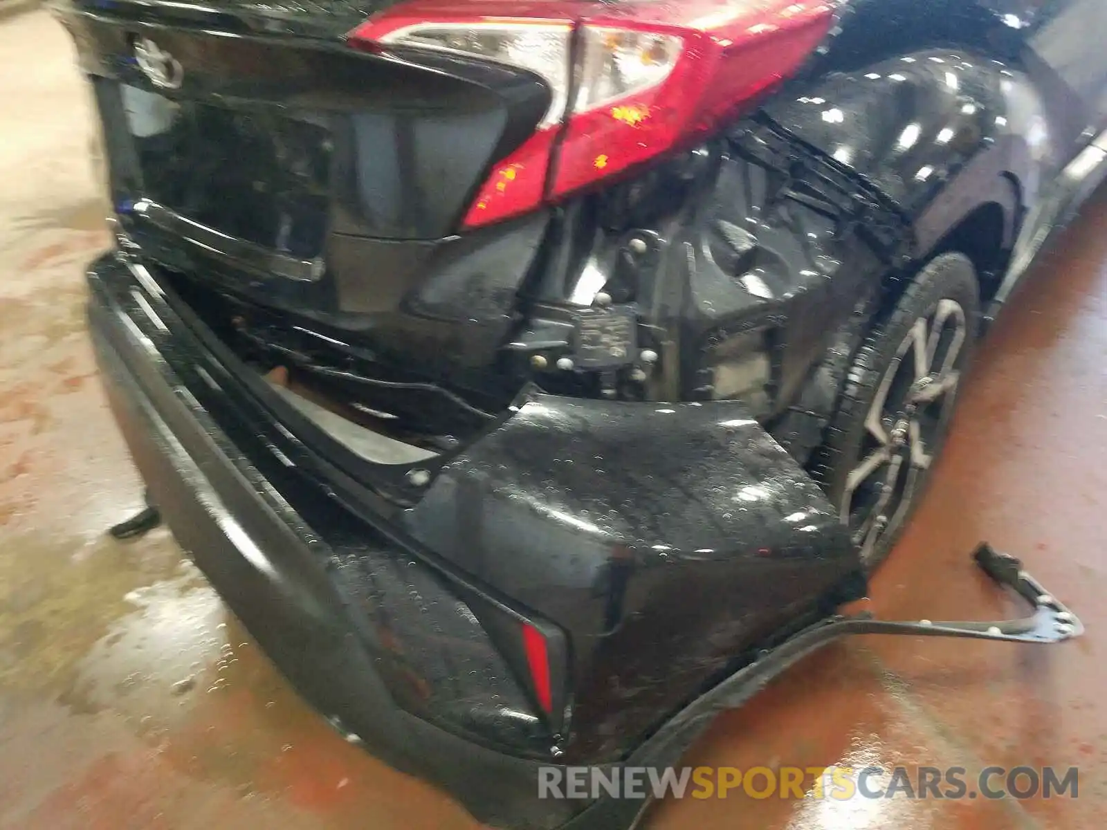 9 Photograph of a damaged car JTNKHMBX1K1012122 TOYOTA C-HR 2019