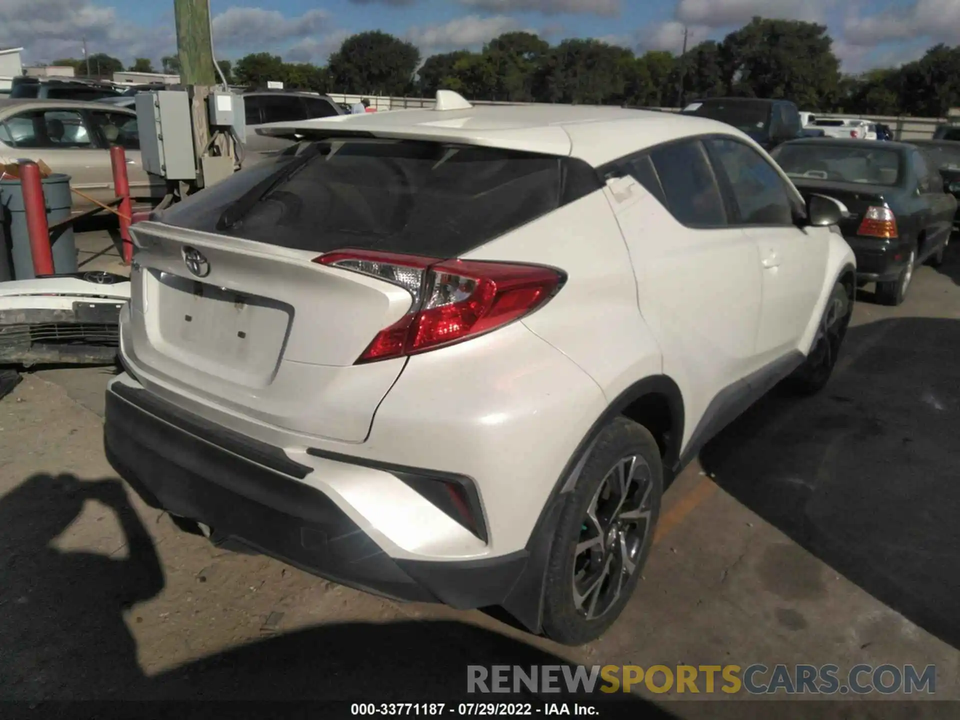 4 Photograph of a damaged car JTNKHMBX1K1013674 TOYOTA C-HR 2019