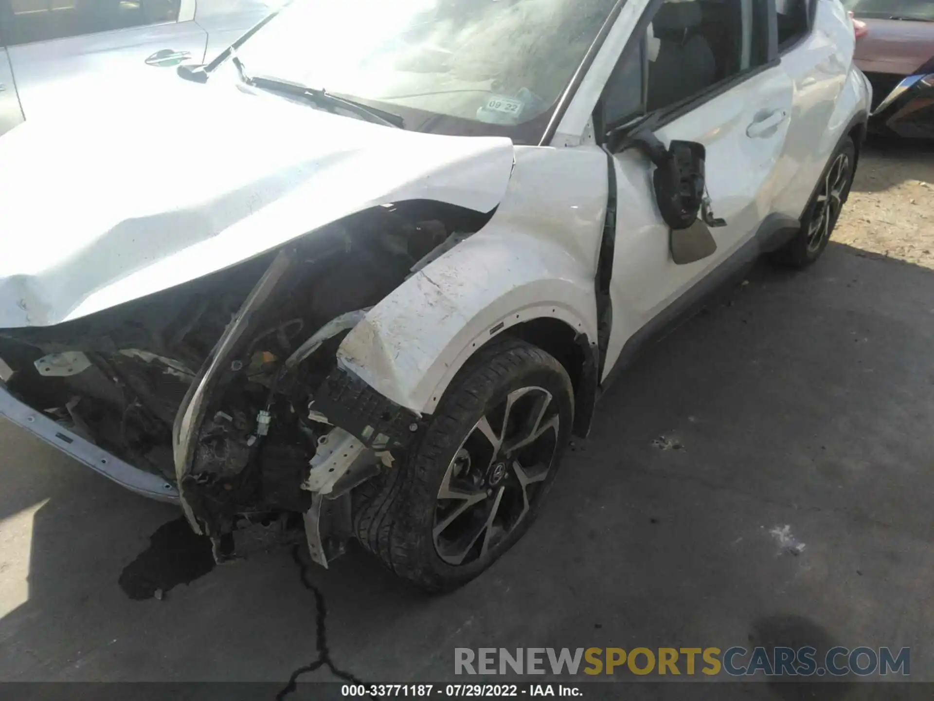 6 Photograph of a damaged car JTNKHMBX1K1013674 TOYOTA C-HR 2019