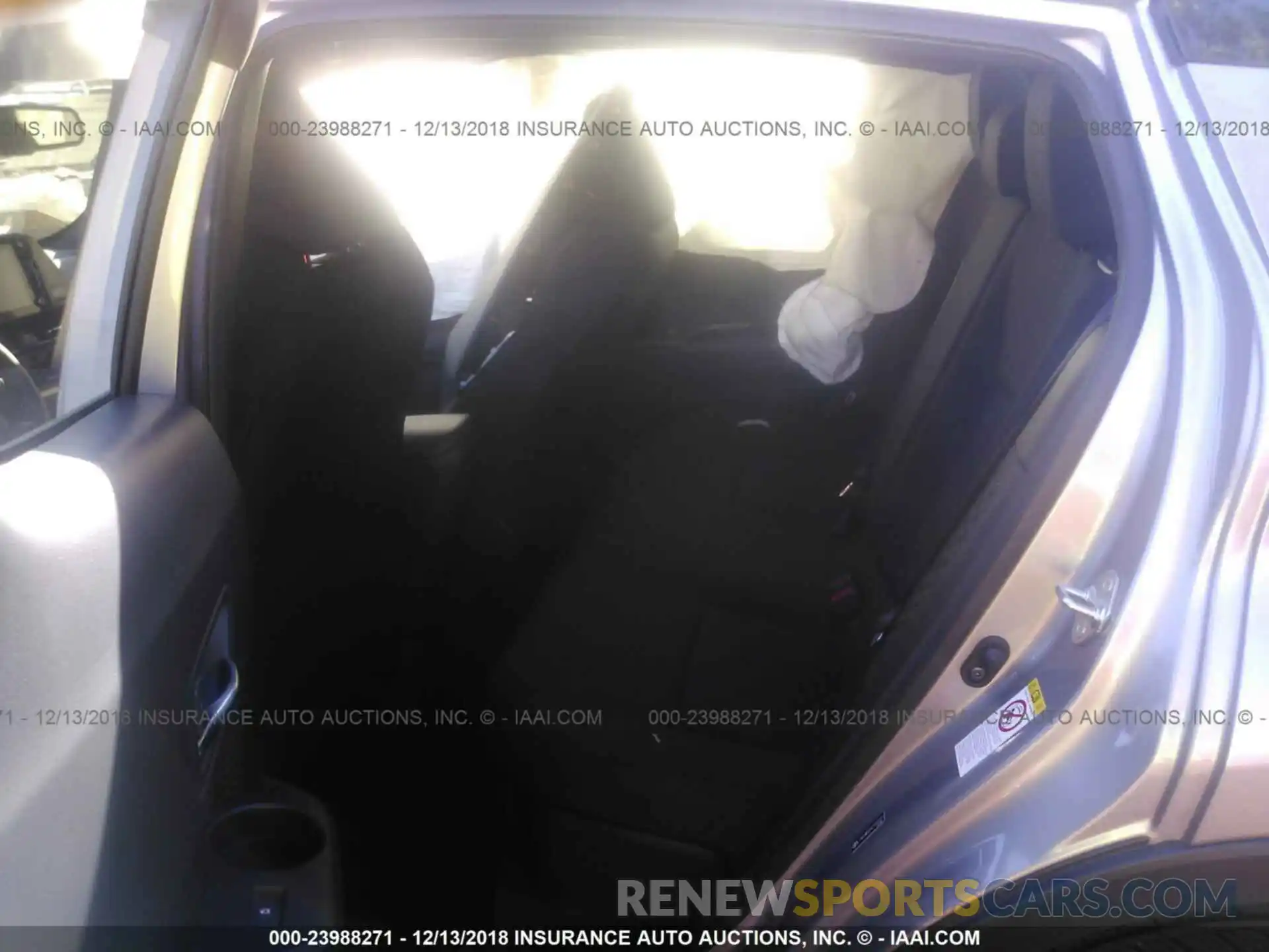 8 Photograph of a damaged car JTNKHMBX1K1023721 TOYOTA C-HR 2019