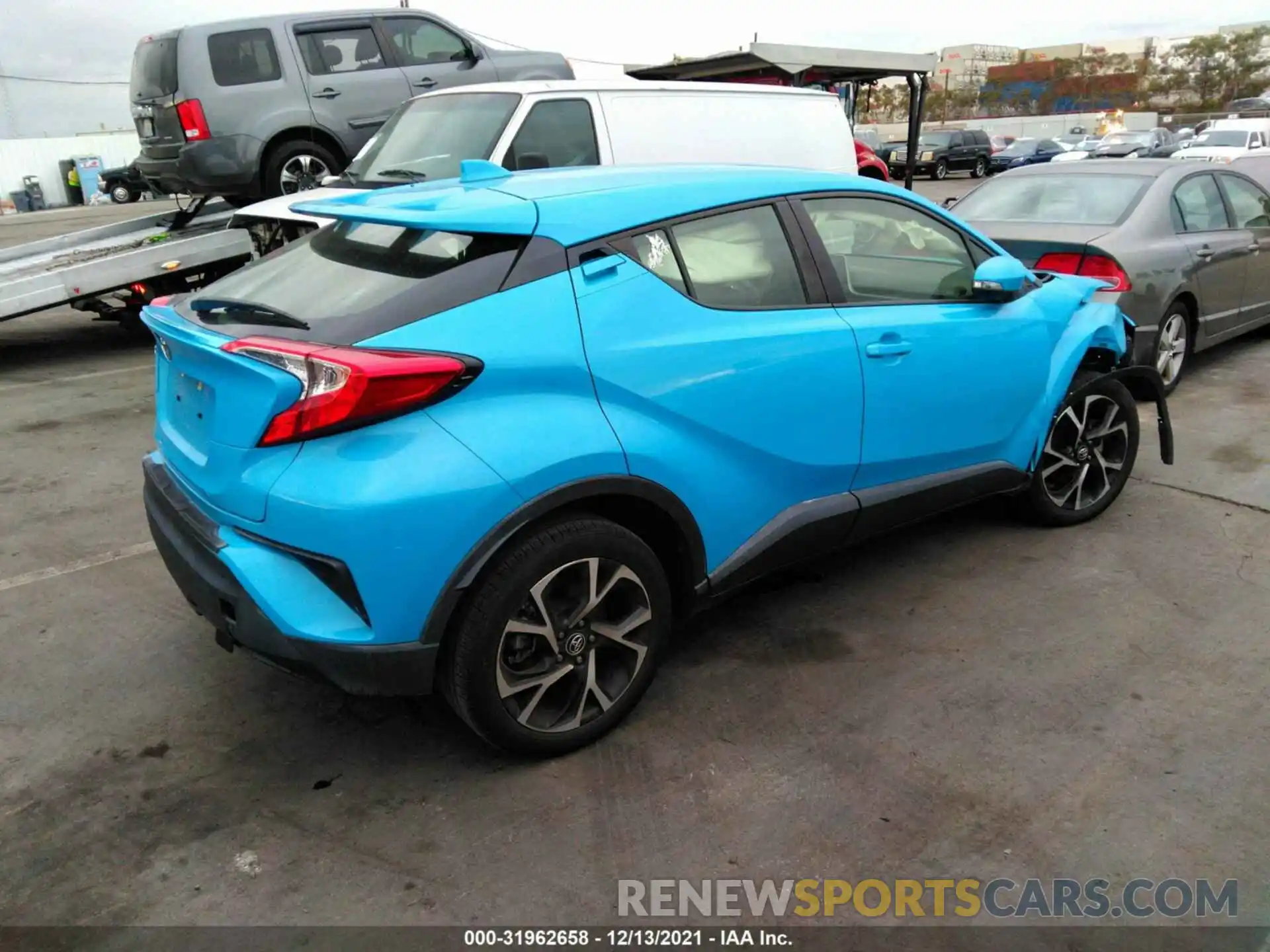 4 Фотография поврежденного автомобиля JTNKHMBX1K1030720 TOYOTA C-HR 2019