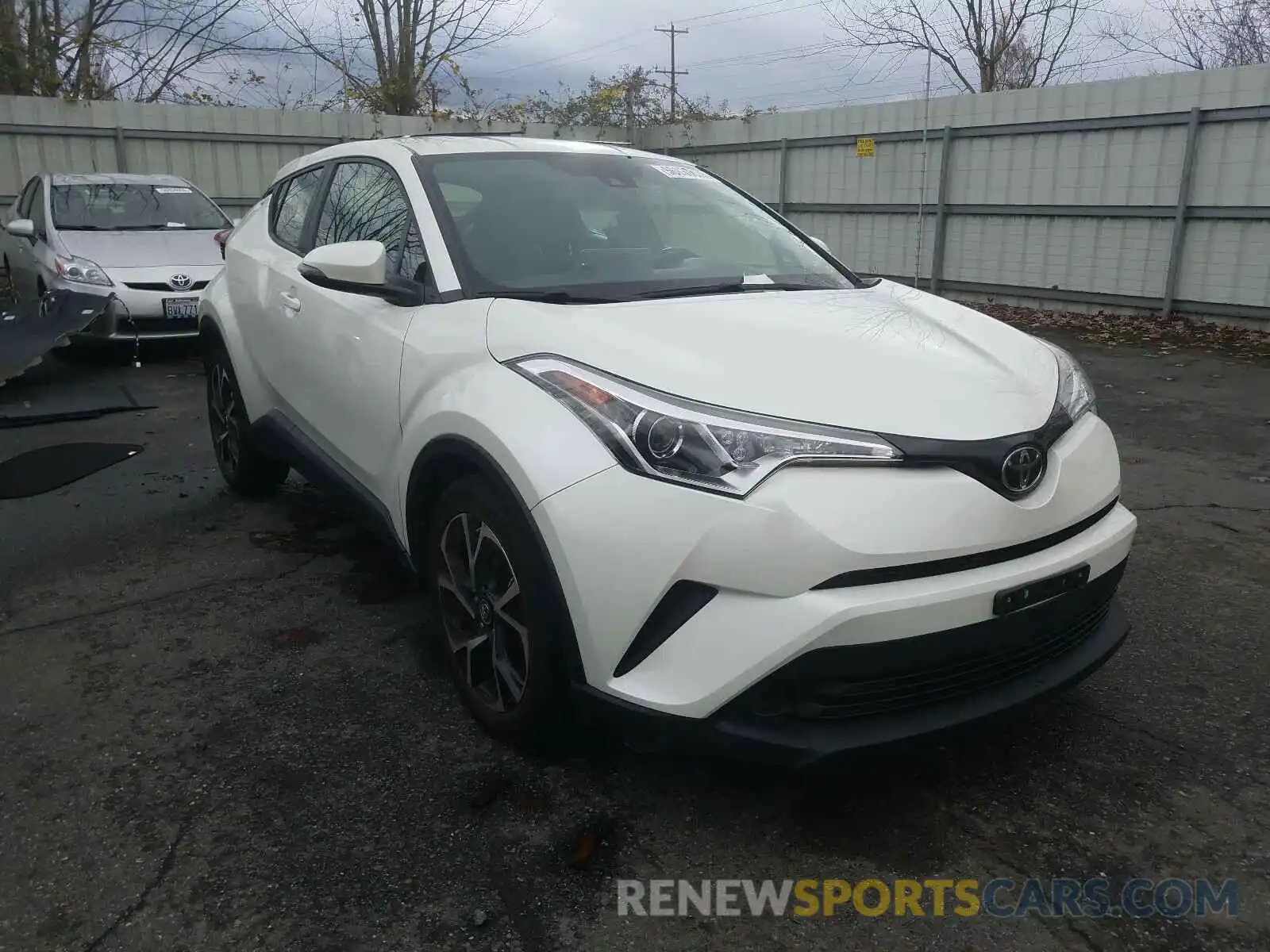 1 Photograph of a damaged car JTNKHMBX1K1030930 TOYOTA C-HR 2019