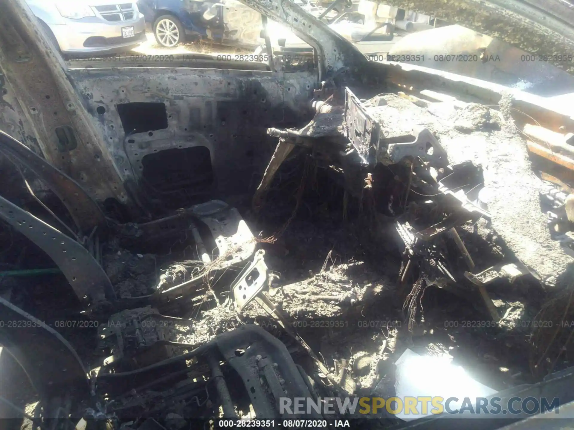 5 Photograph of a damaged car JTNKHMBX1K1032063 TOYOTA C-HR 2019
