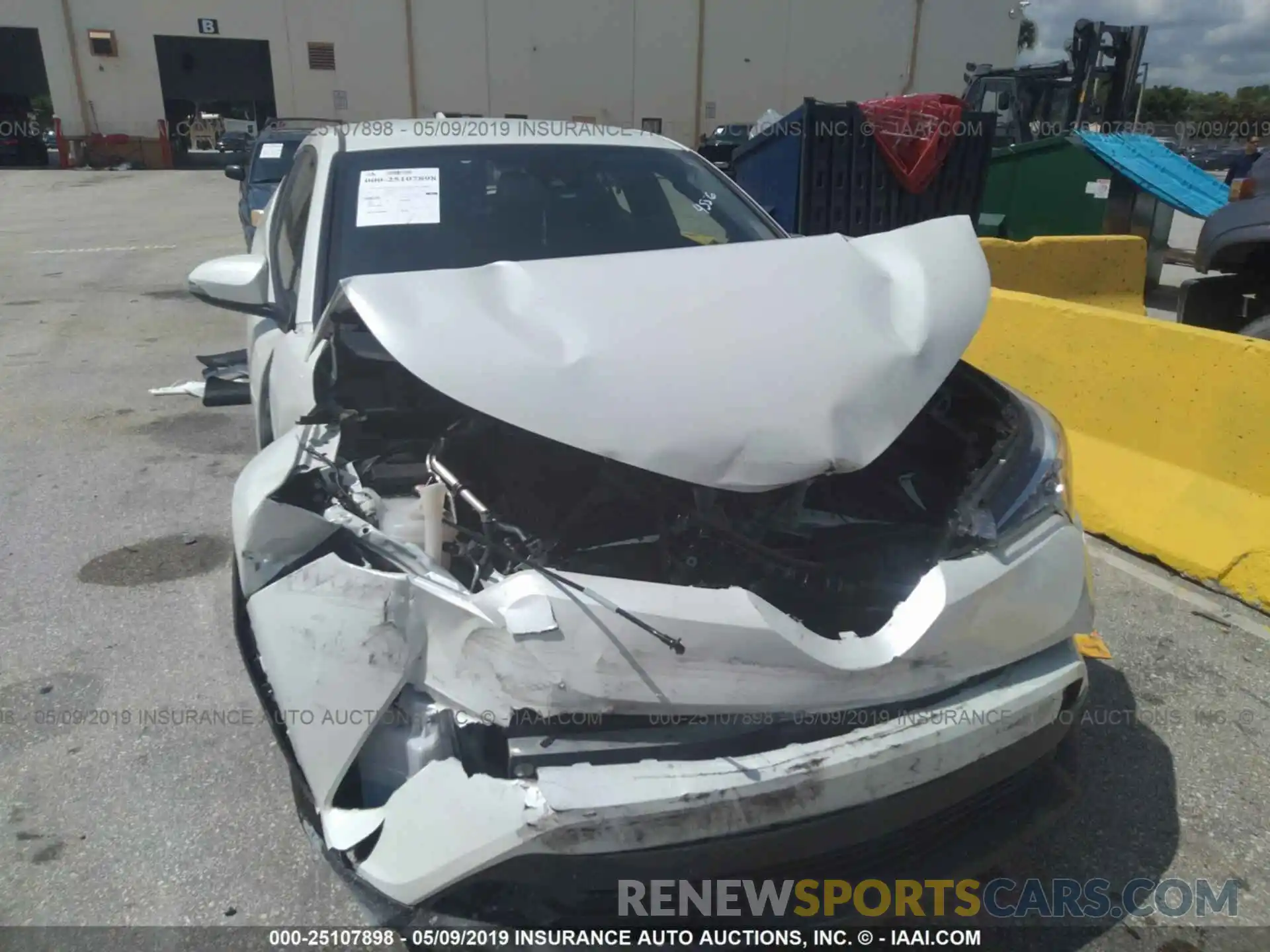 6 Photograph of a damaged car JTNKHMBX1K1034556 TOYOTA C-HR 2019