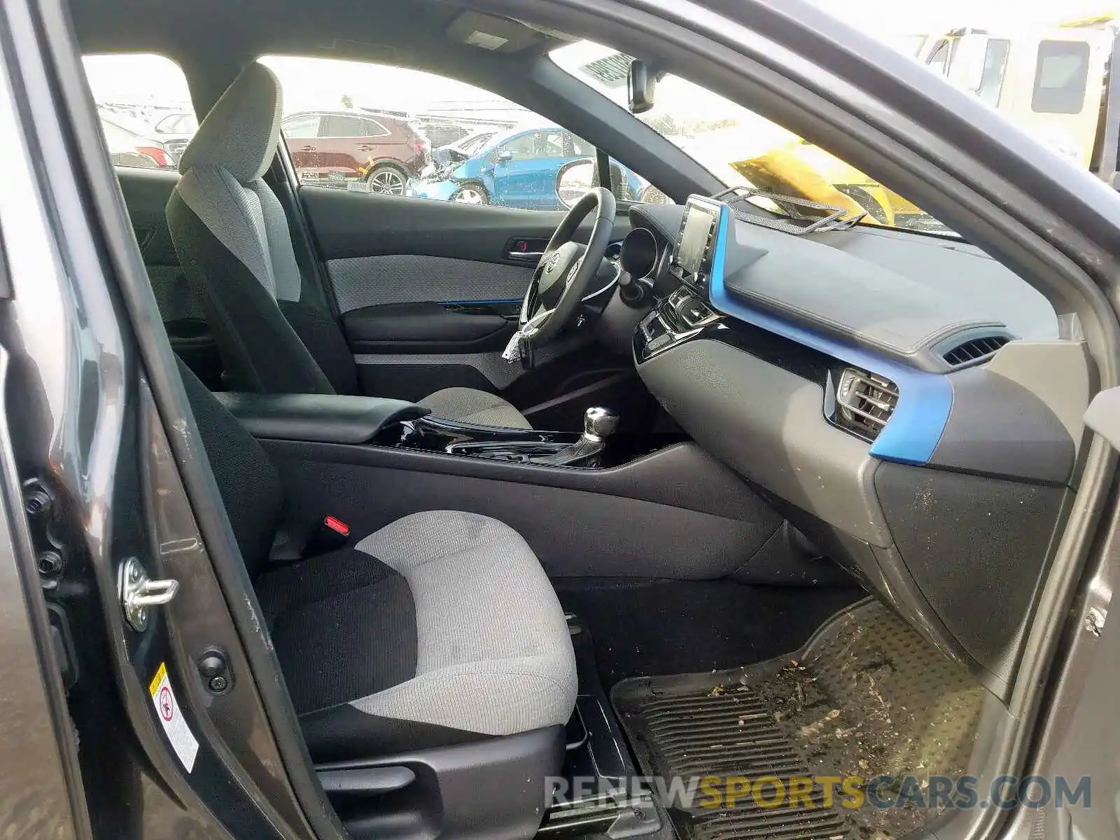 5 Photograph of a damaged car JTNKHMBX1K1042768 TOYOTA C-HR 2019