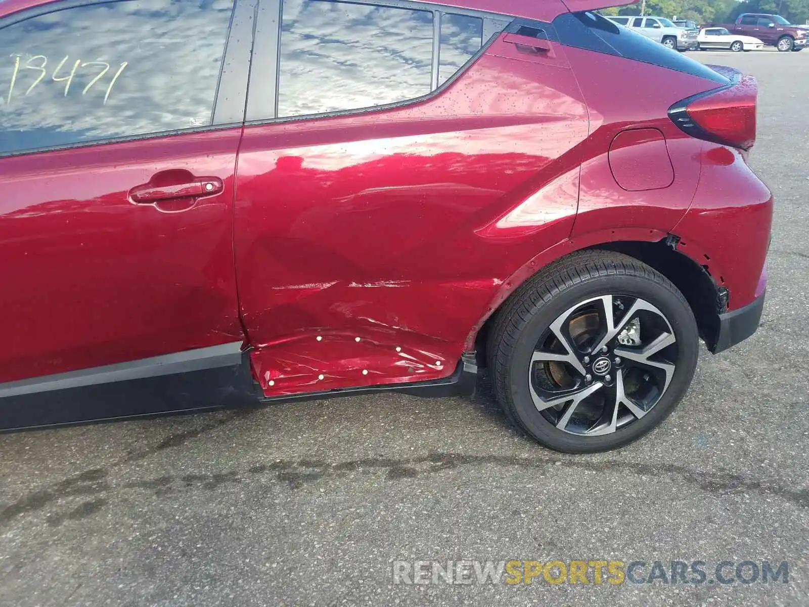 9 Photograph of a damaged car JTNKHMBX1K1048814 TOYOTA C-HR 2019