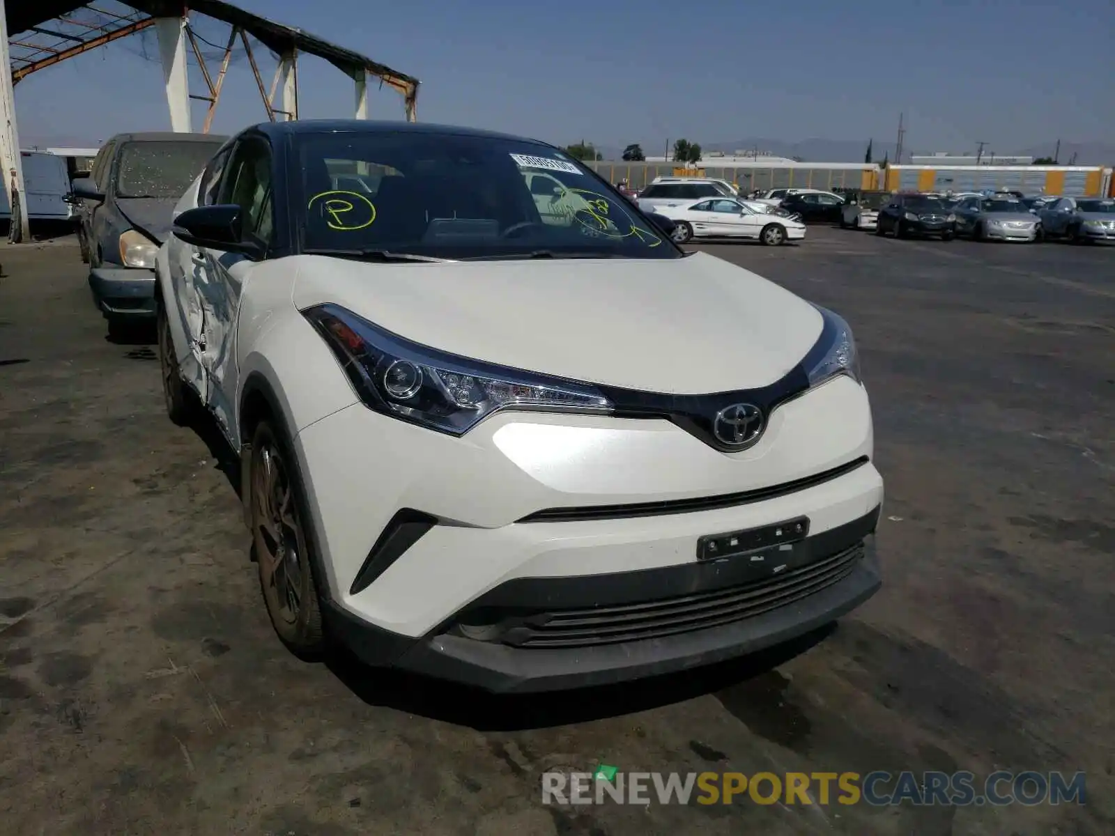 1 Фотография поврежденного автомобиля JTNKHMBX1K1049994 TOYOTA C-HR 2019