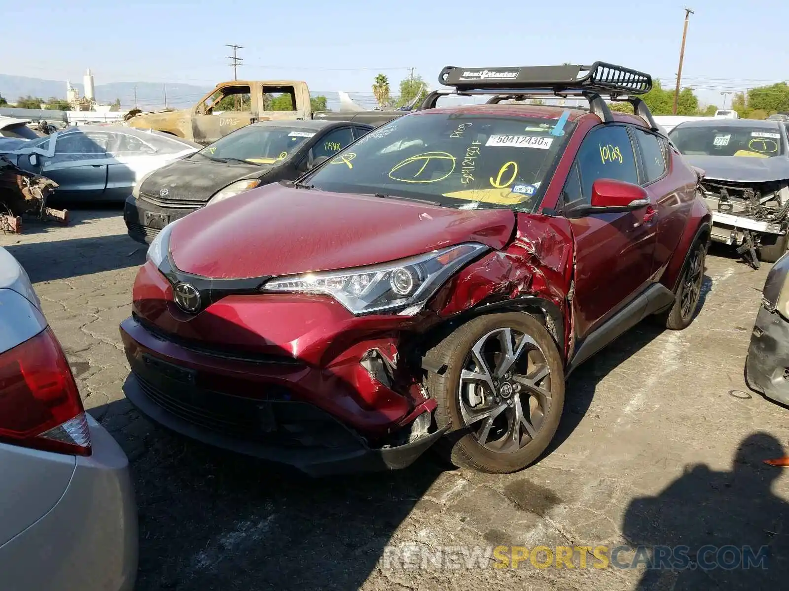 2 Фотография поврежденного автомобиля JTNKHMBX1K1053107 TOYOTA C-HR 2019