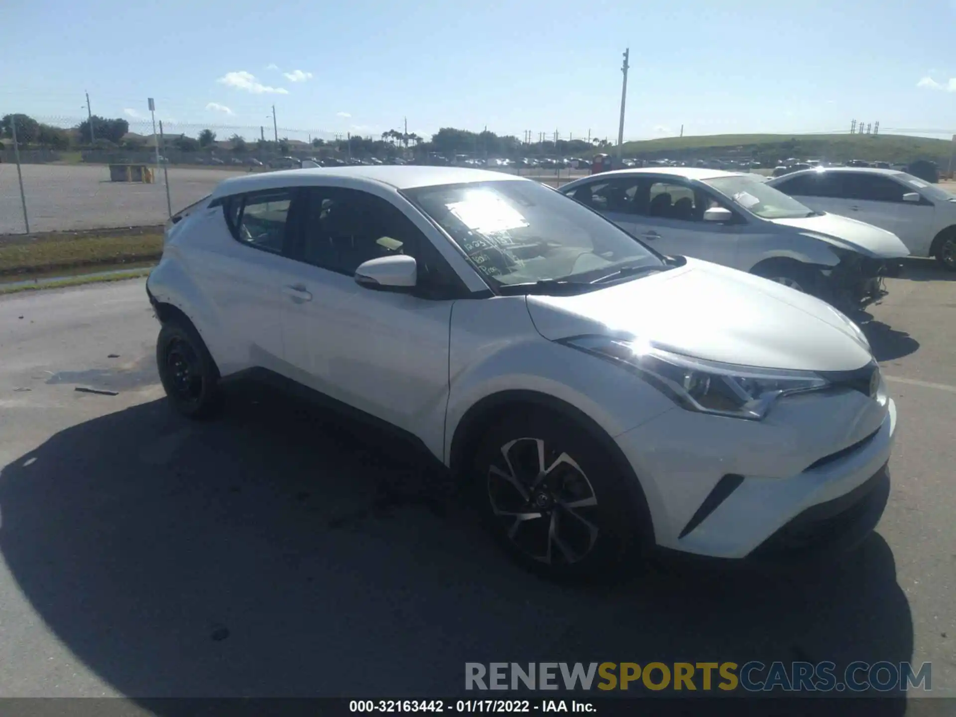 1 Photograph of a damaged car JTNKHMBX2K1020035 TOYOTA C-HR 2019