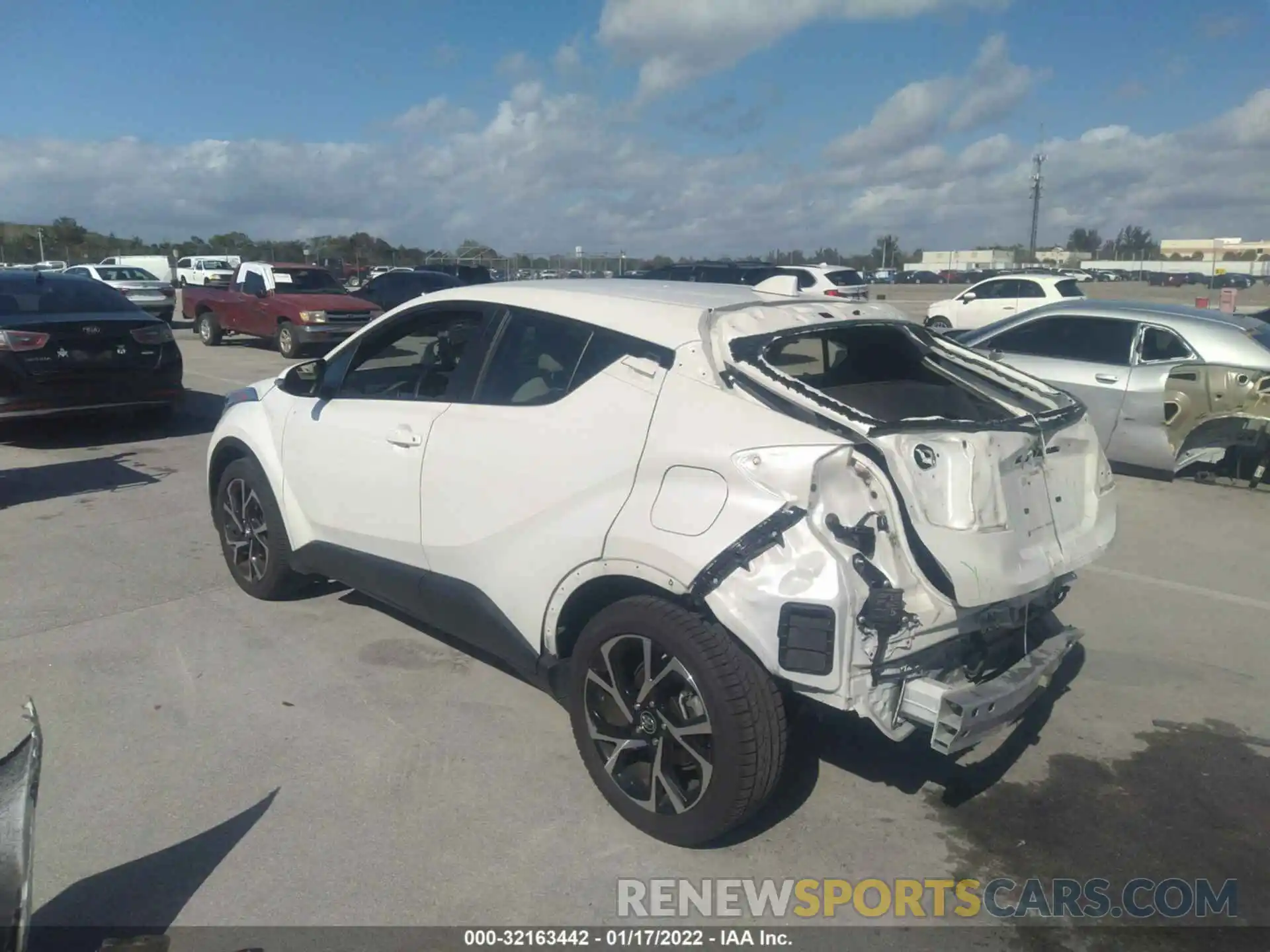 3 Photograph of a damaged car JTNKHMBX2K1020035 TOYOTA C-HR 2019