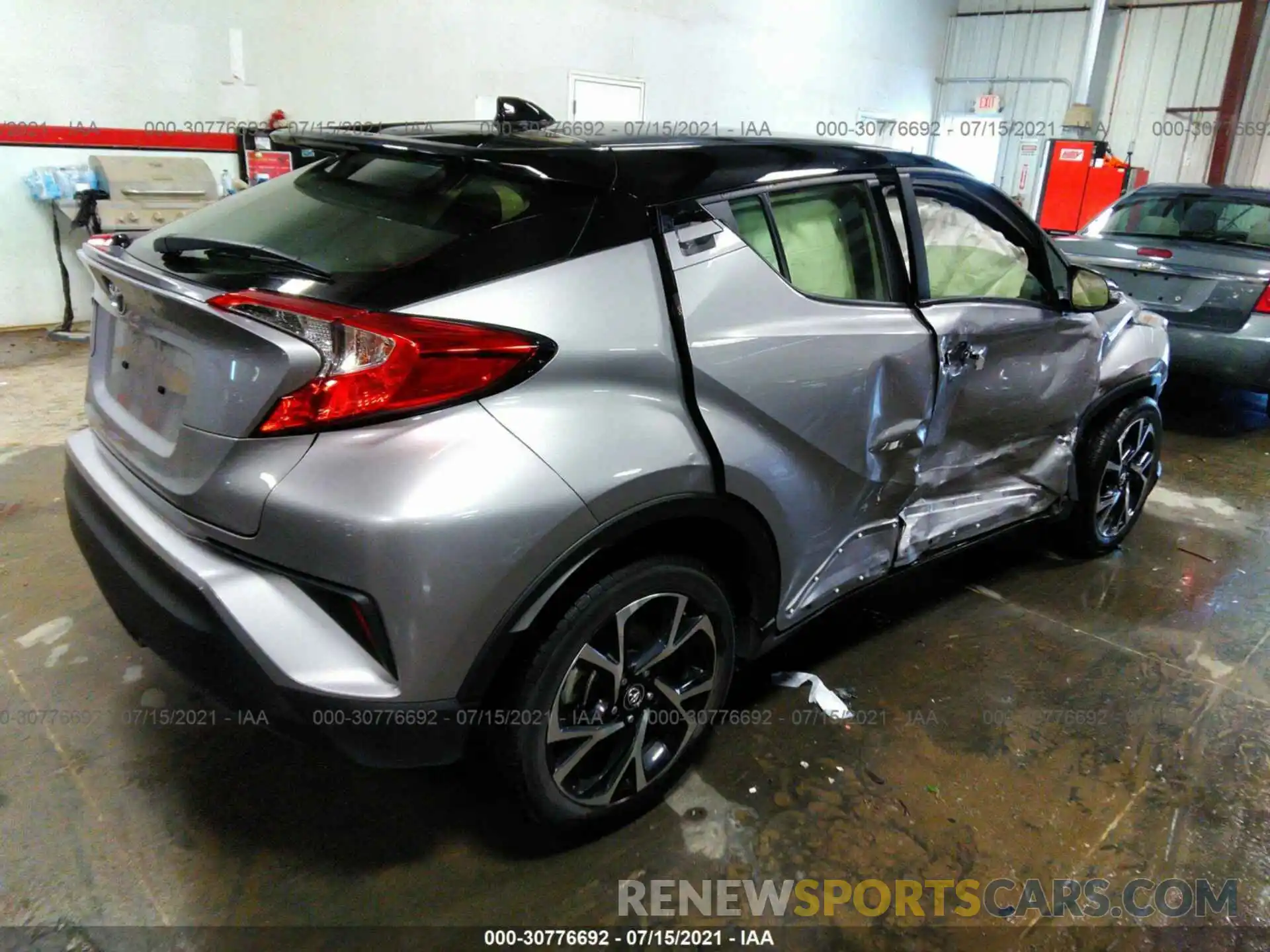 4 Photograph of a damaged car JTNKHMBX2K1024313 TOYOTA C-HR 2019