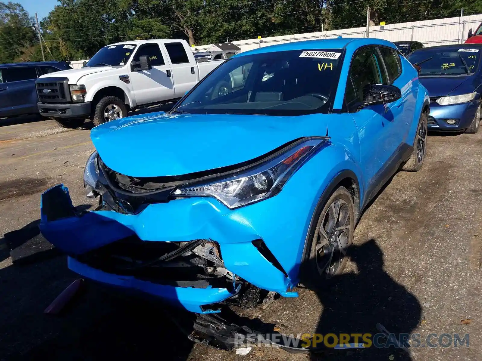 2 Photograph of a damaged car JTNKHMBX2K1027423 TOYOTA C-HR 2019