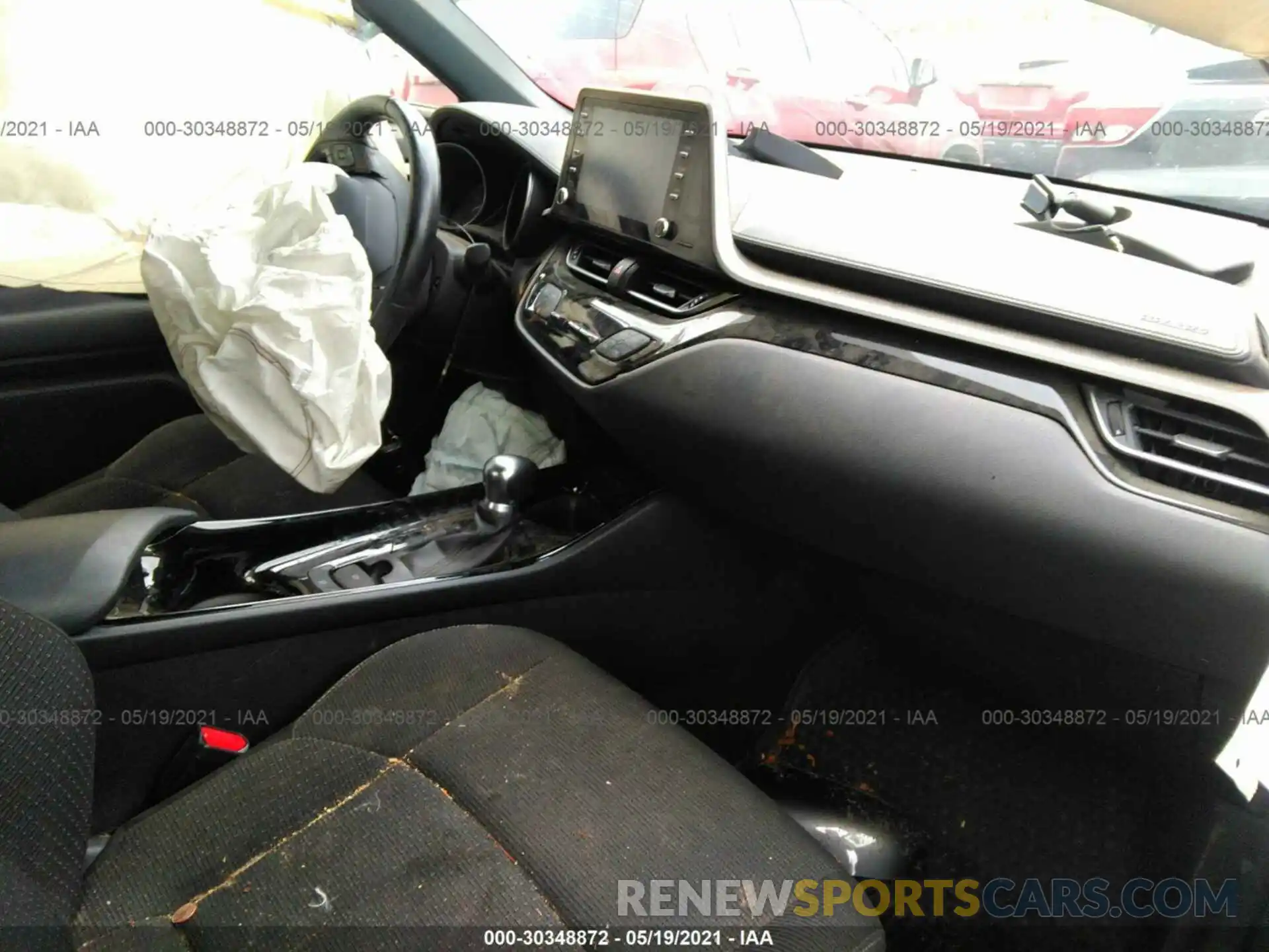 5 Photograph of a damaged car JTNKHMBX2K1030323 TOYOTA C-HR 2019