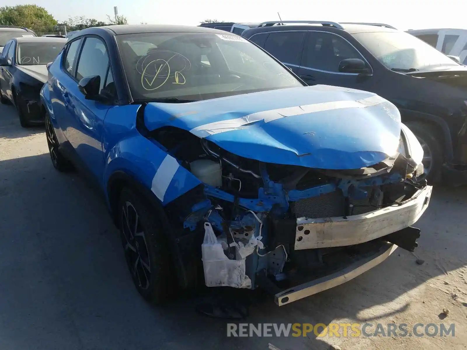 1 Photograph of a damaged car JTNKHMBX2K1031696 TOYOTA C-HR 2019