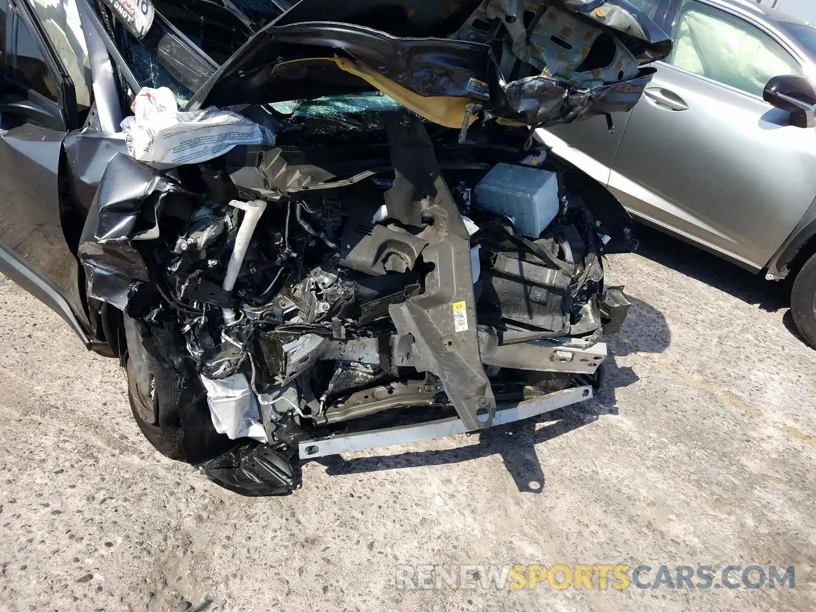 9 Photograph of a damaged car JTNKHMBX2K1039233 TOYOTA C-HR 2019