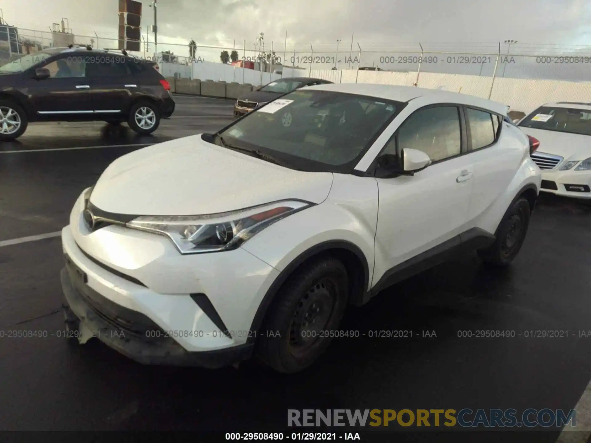 2 Фотография поврежденного автомобиля JTNKHMBX2K1043931 TOYOTA C-HR 2019