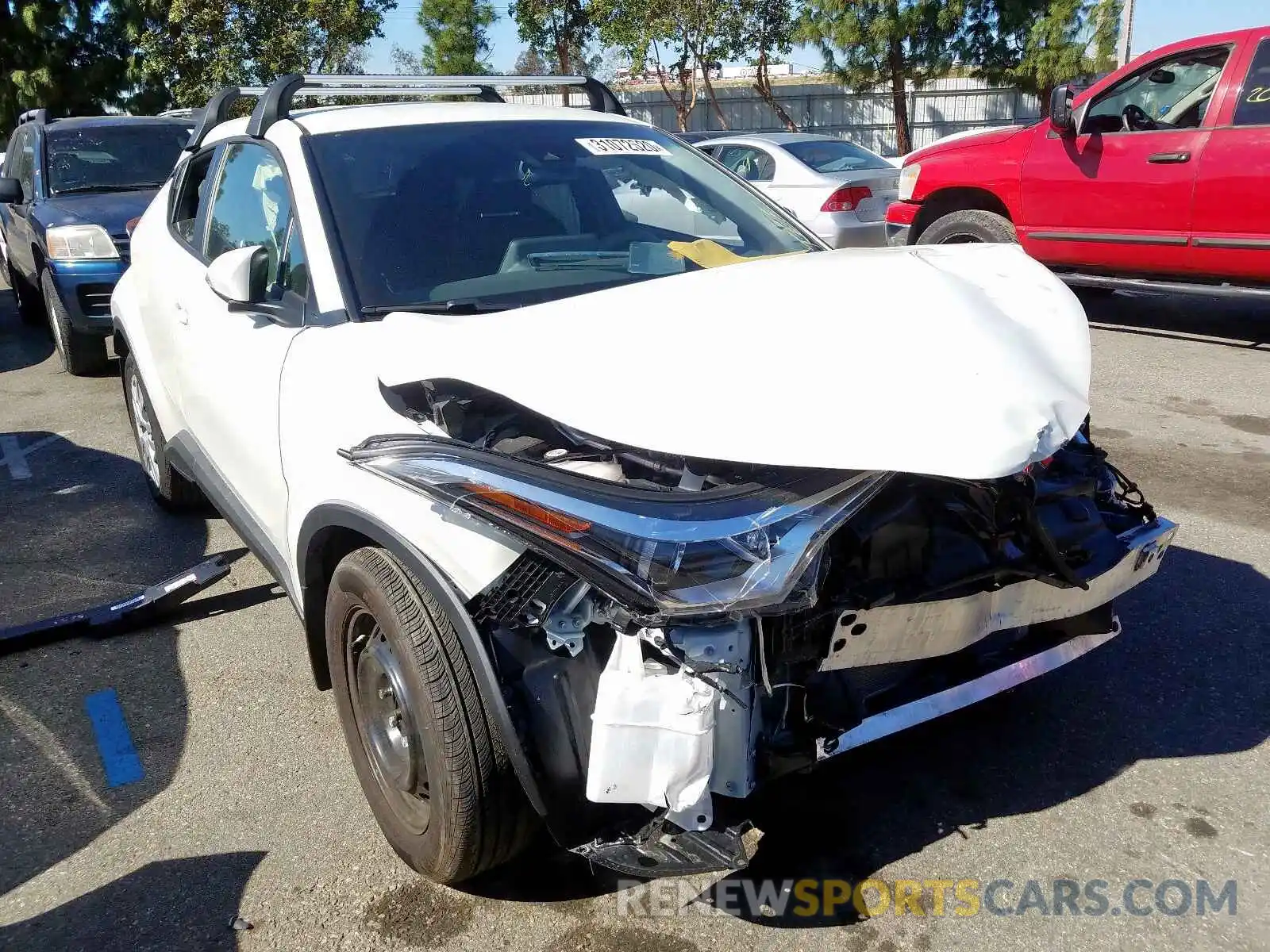 1 Photograph of a damaged car JTNKHMBX2K1062639 TOYOTA C-HR 2019