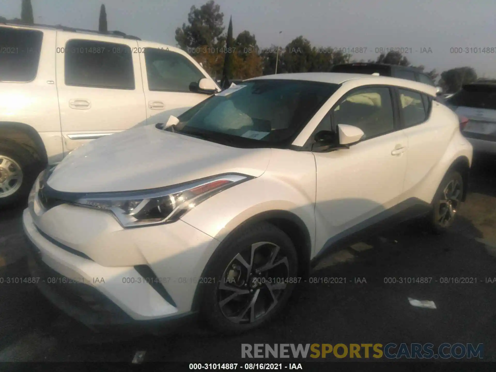 2 Photograph of a damaged car JTNKHMBX3K1015412 TOYOTA C-HR 2019