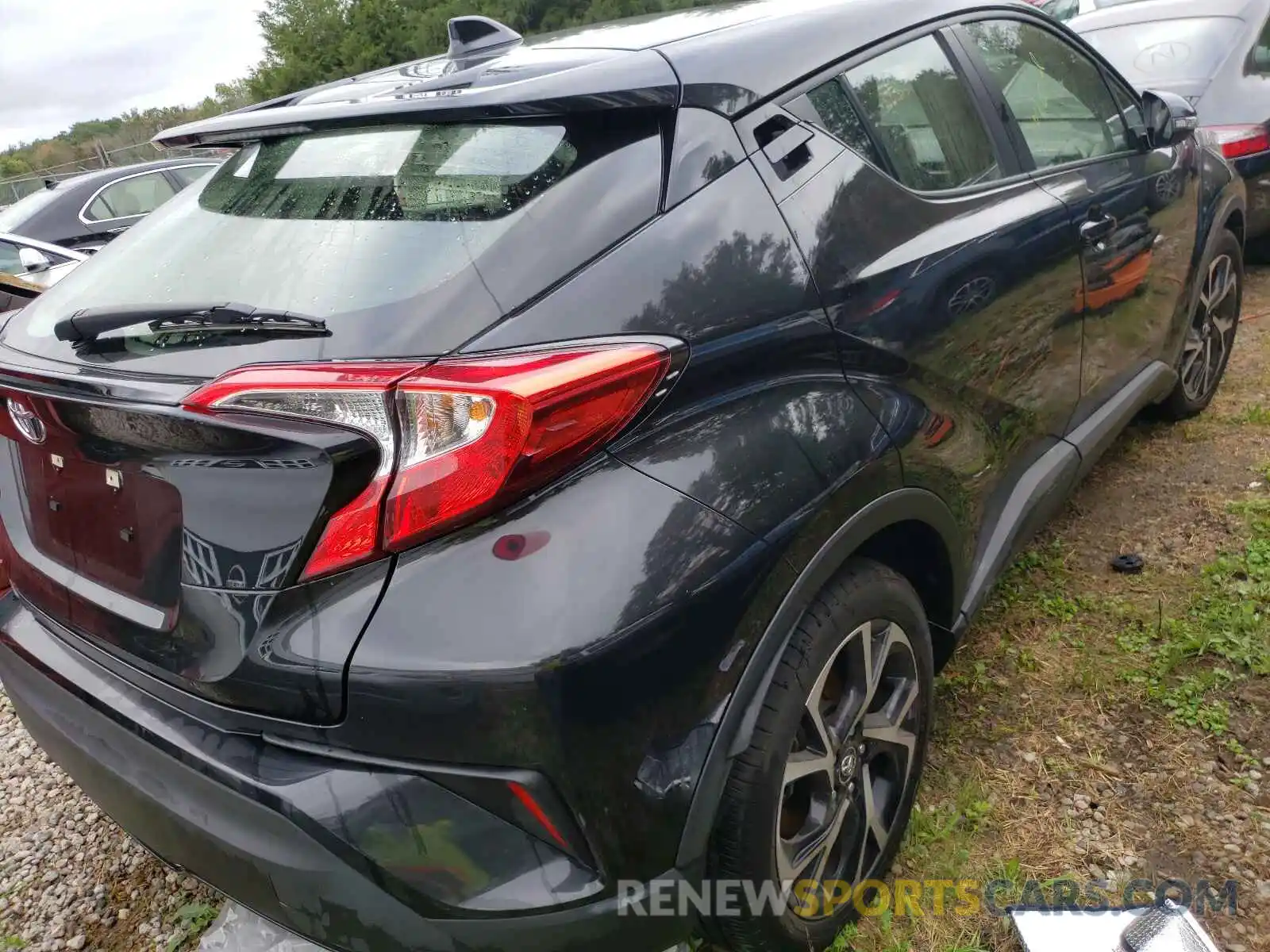 4 Photograph of a damaged car JTNKHMBX3K1016284 TOYOTA C-HR 2019