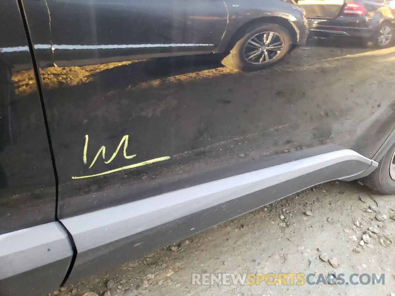 9 Photograph of a damaged car JTNKHMBX3K1016284 TOYOTA C-HR 2019