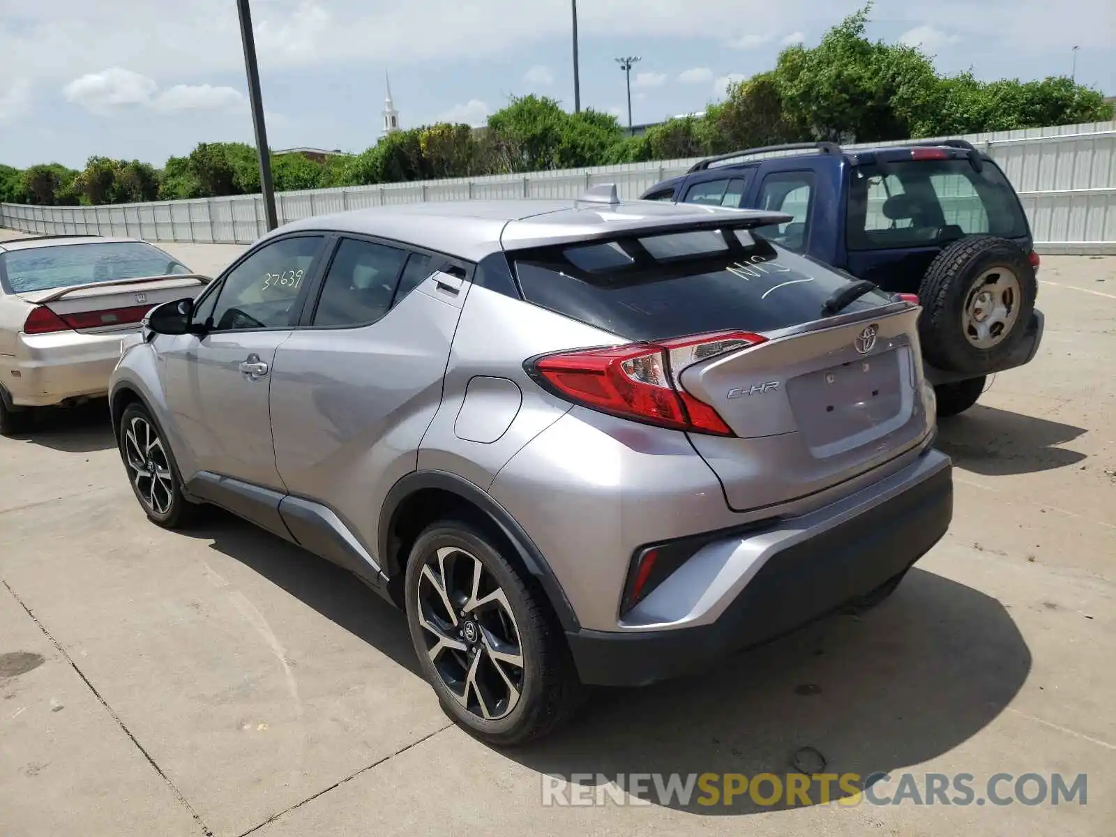 3 Photograph of a damaged car JTNKHMBX3K1018813 TOYOTA C-HR 2019